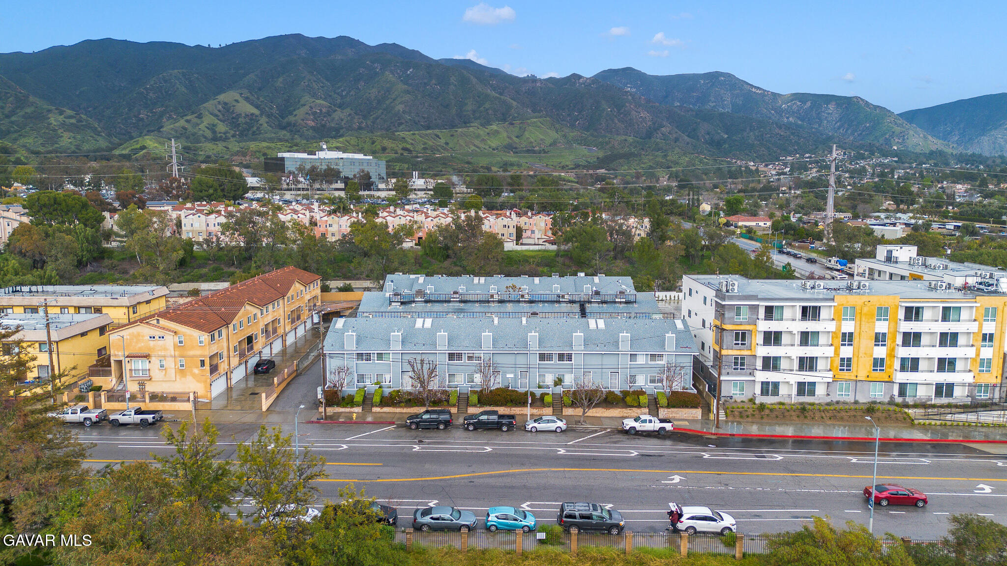 14425 Foothill Unit 17 — photo