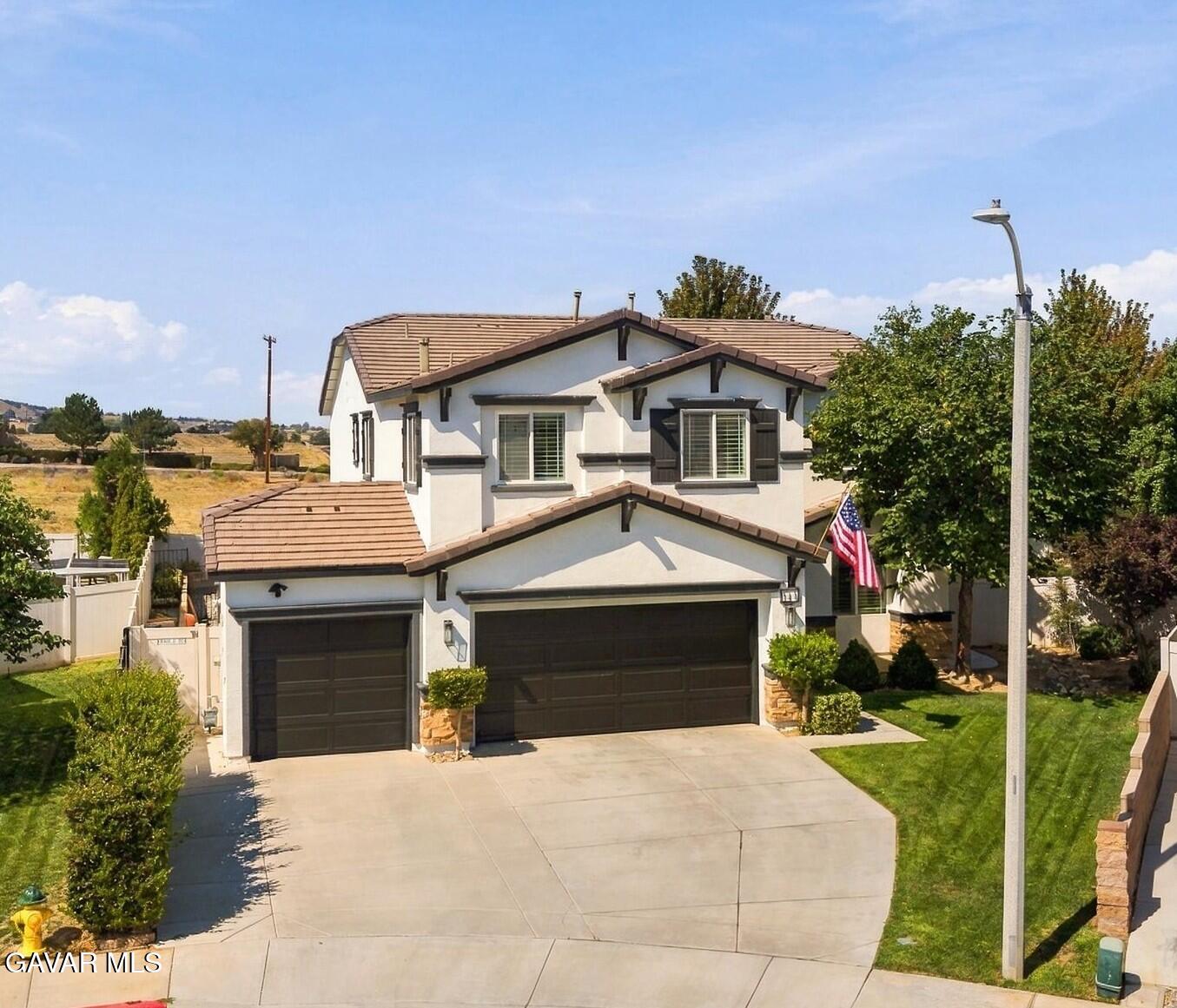 111 Elderberry Court — photo