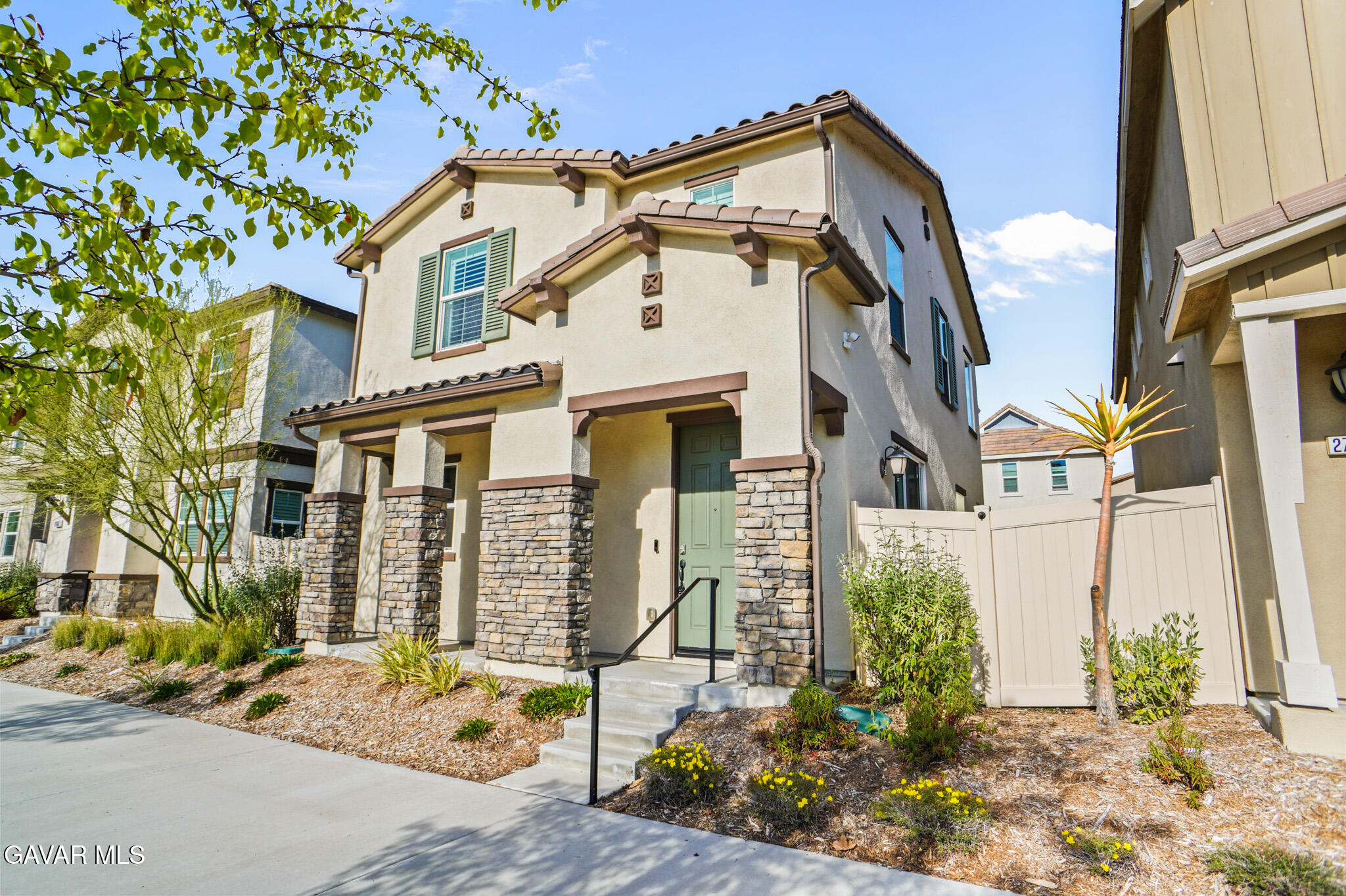 27605 Sawtooth Lane — photo