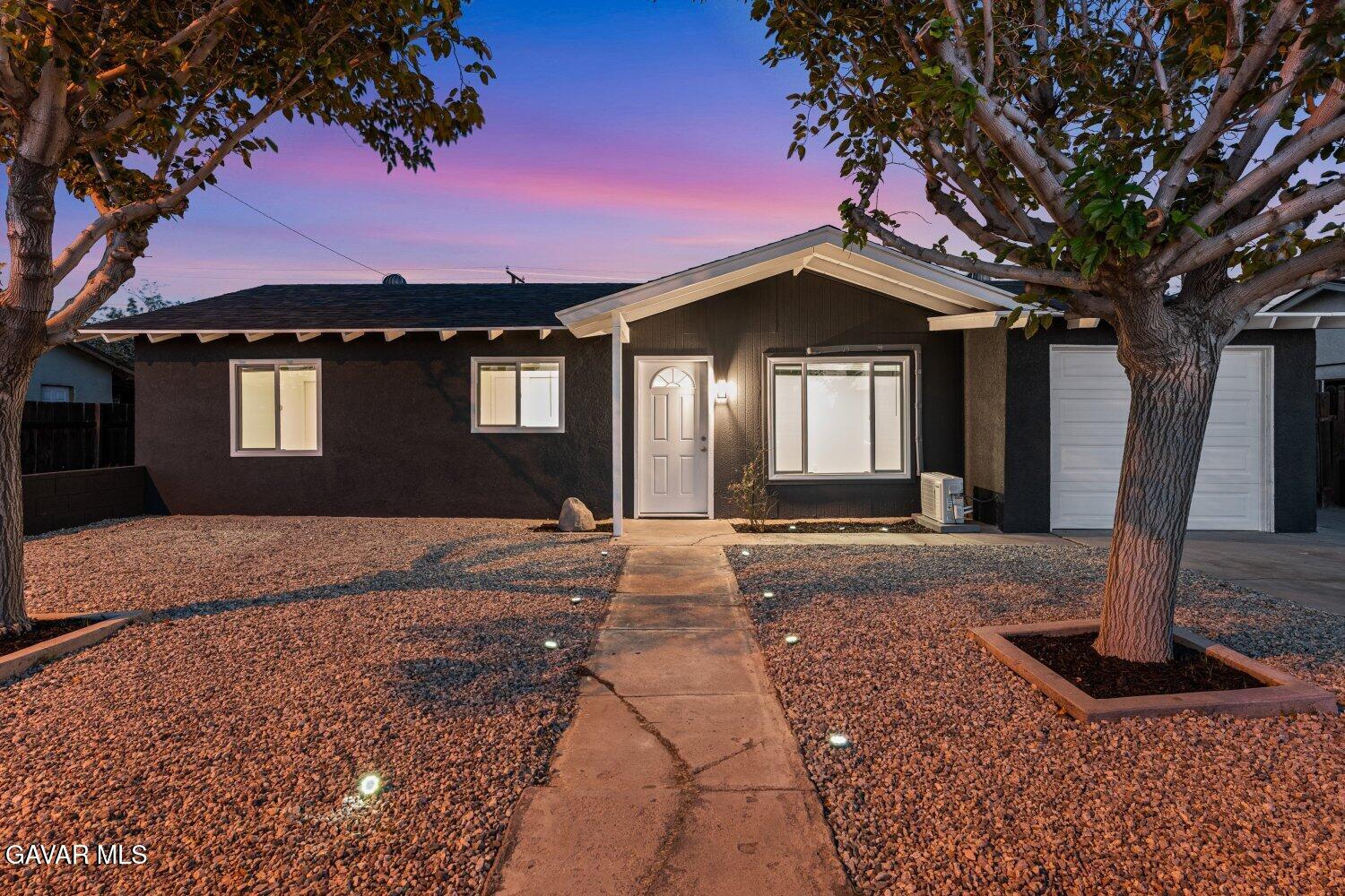 12604 Daisy Street — photo