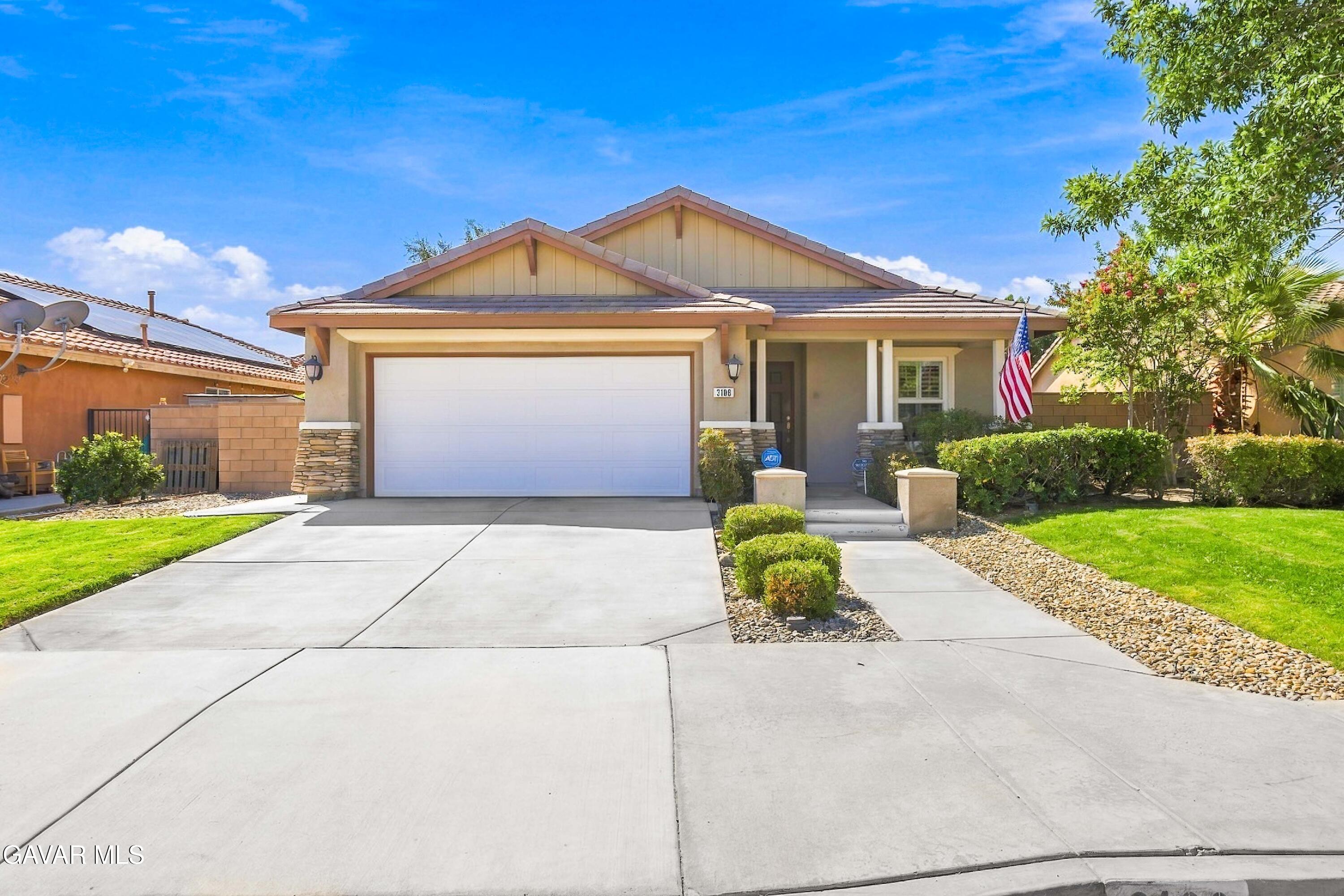 3108 E Lingard Street — photo
