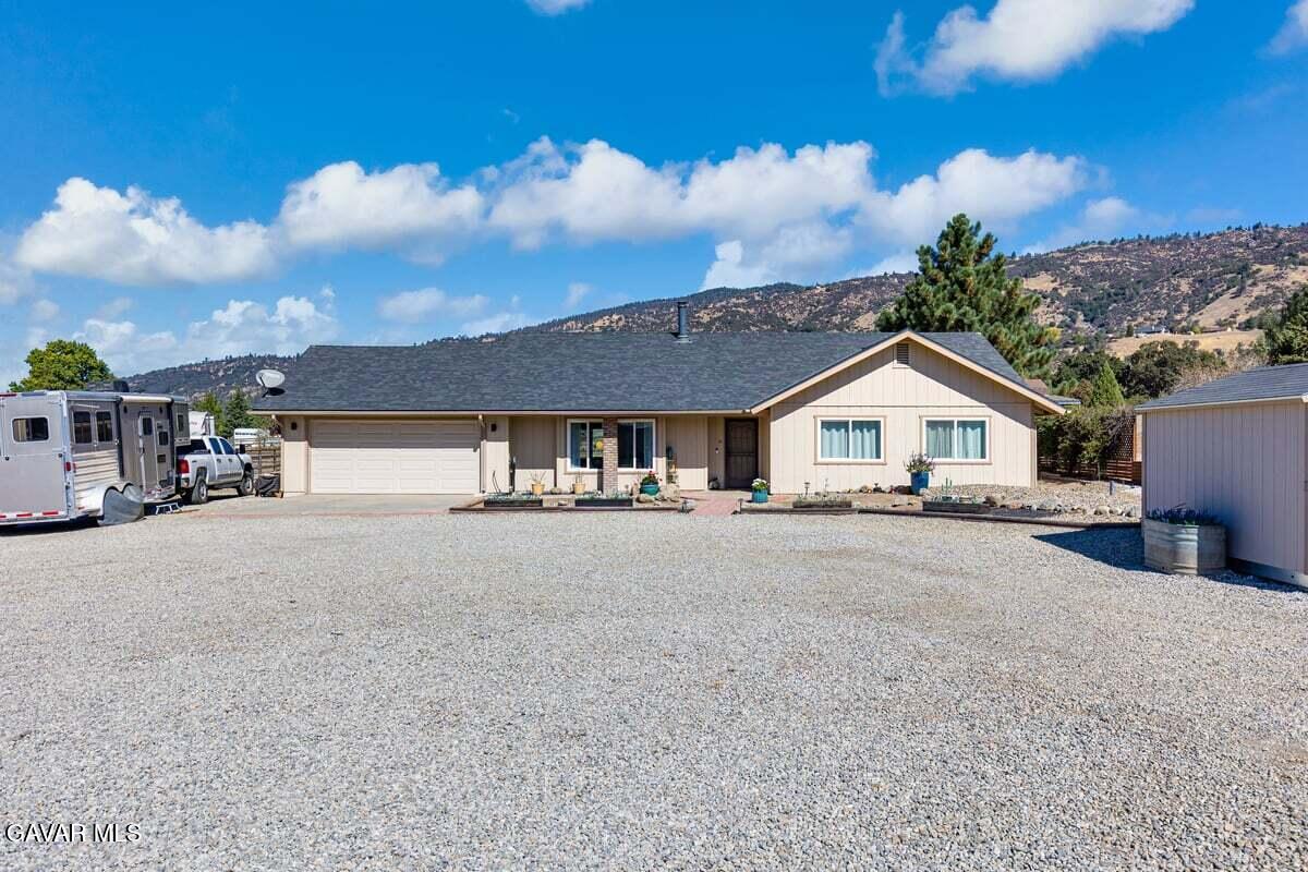 23609 Corral Court, Tehachapi, CA 93561 — photo 2