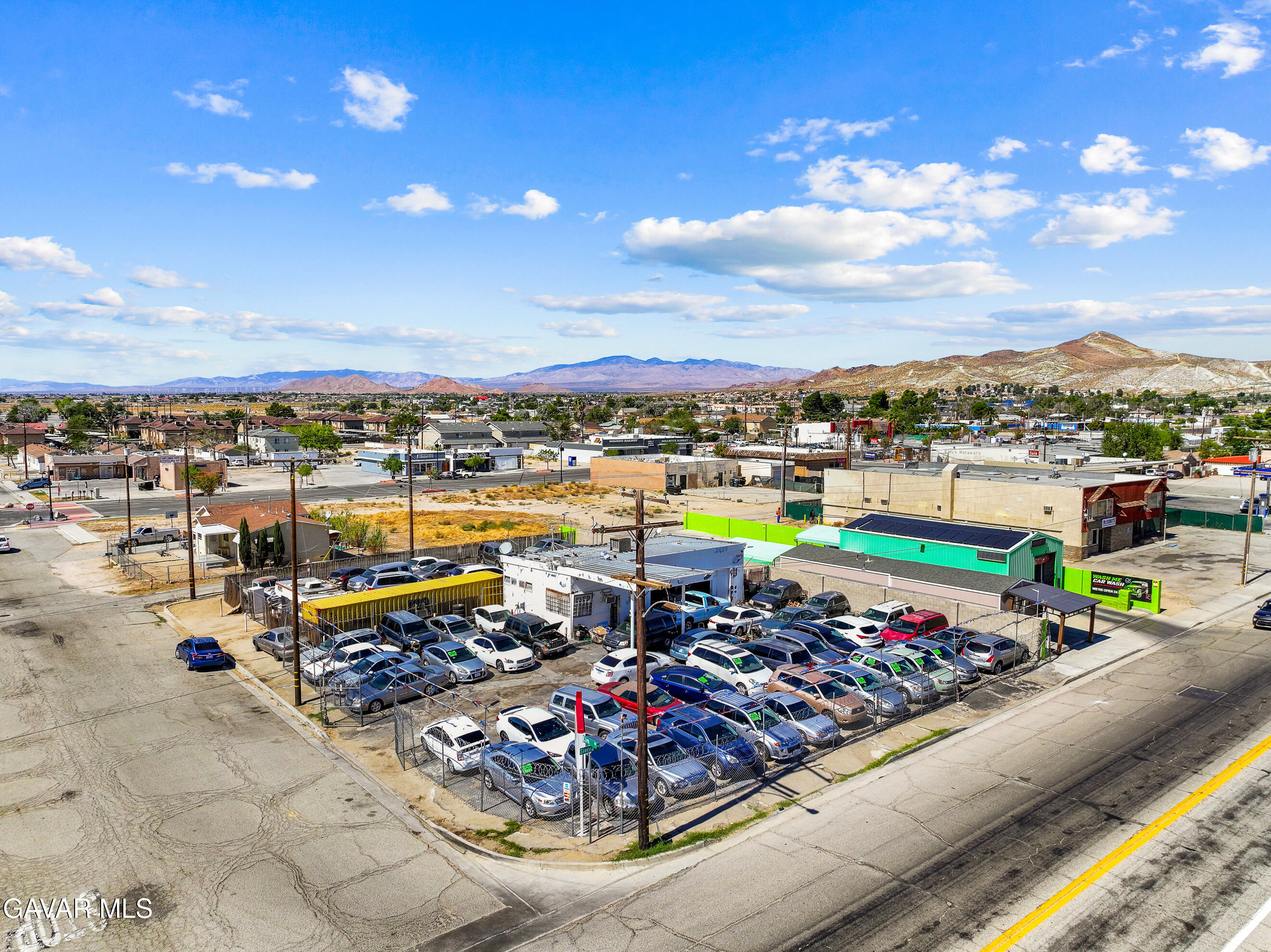 2609 Sierra Highway — photo