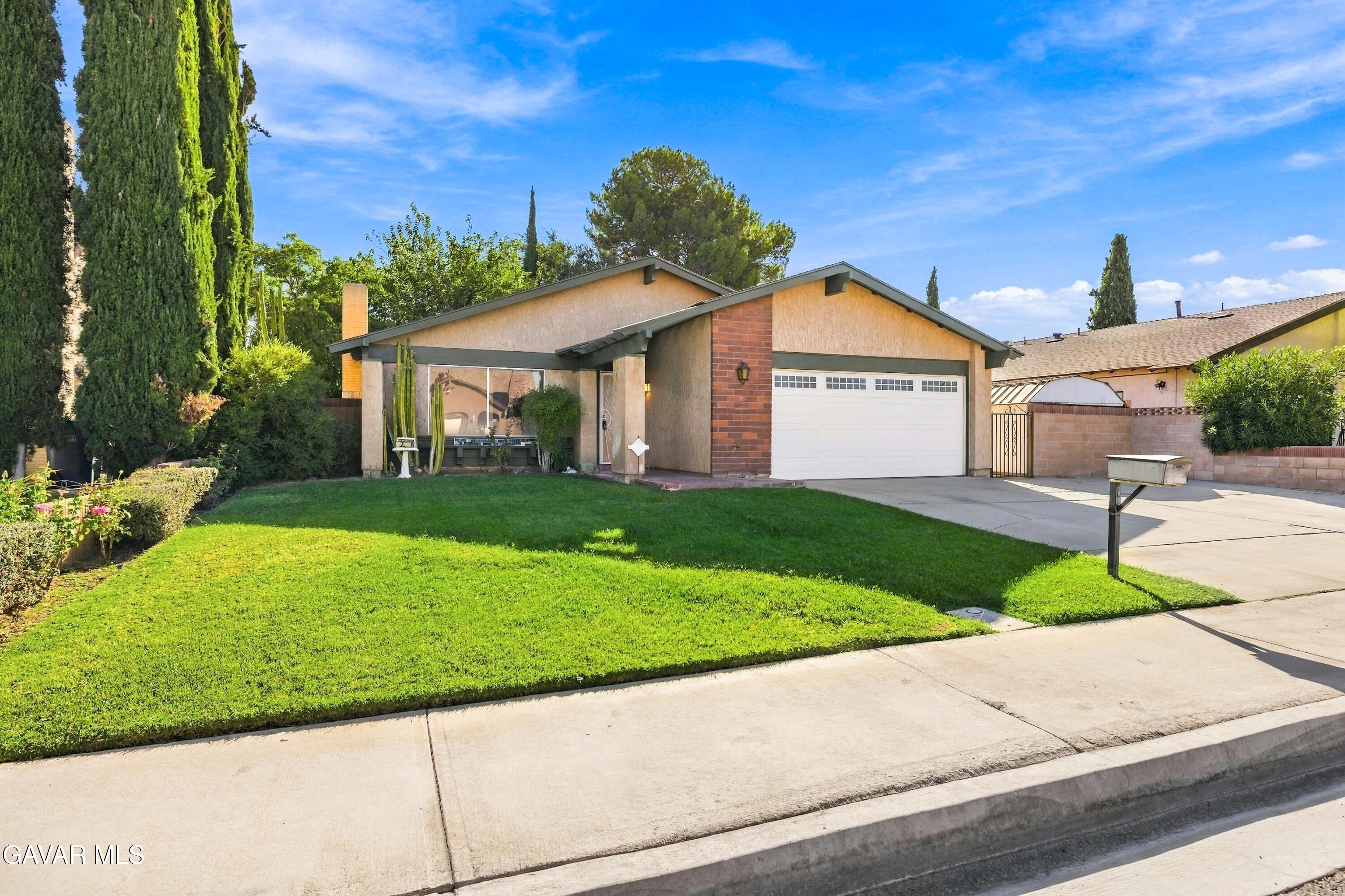 44650 11th Street E, Lancaster, CA 93535 — photo 2