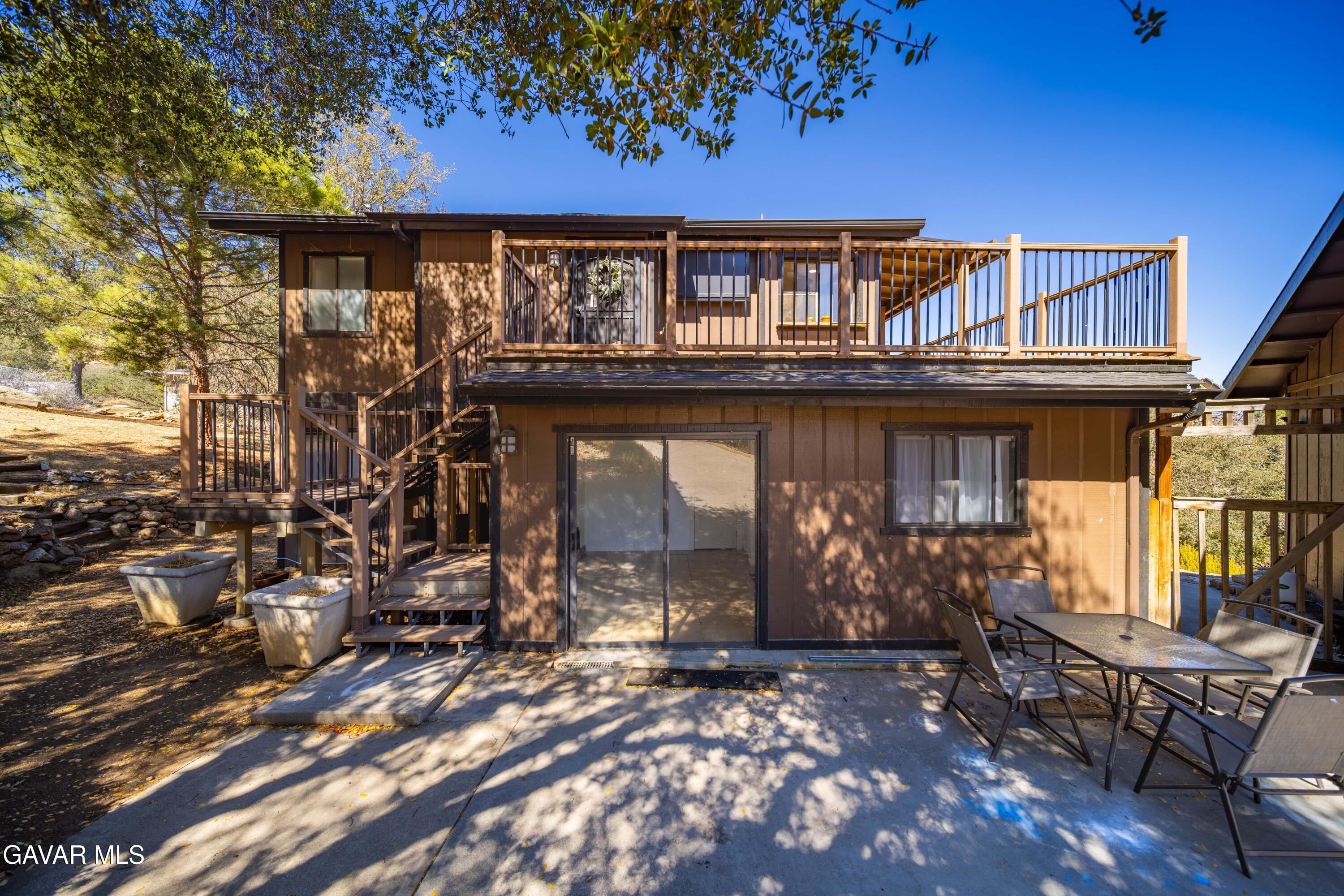 22100 Park Drive, Tehachapi, CA 93561 — photo 2