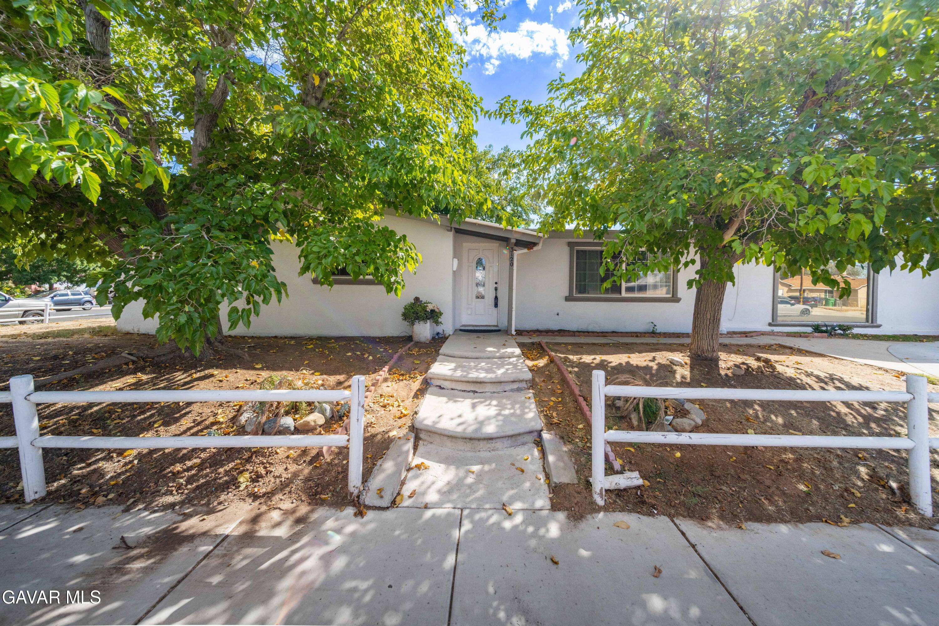 3120 E Avenue Q4 — photo