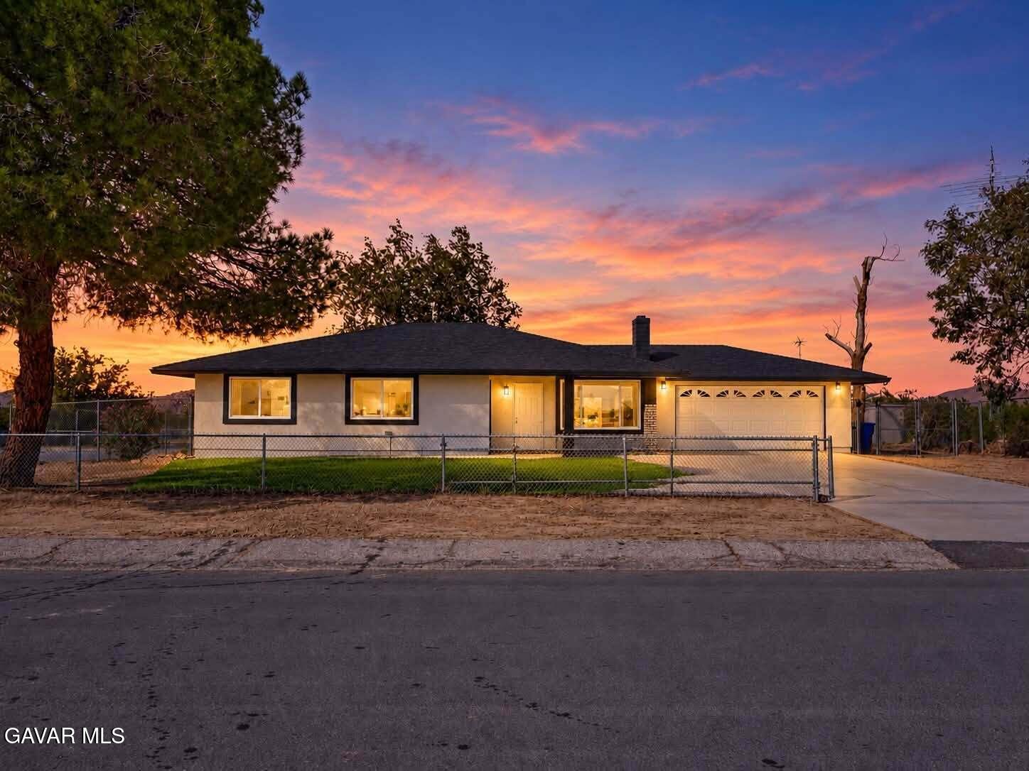 16605 Valeport Avenue — photo