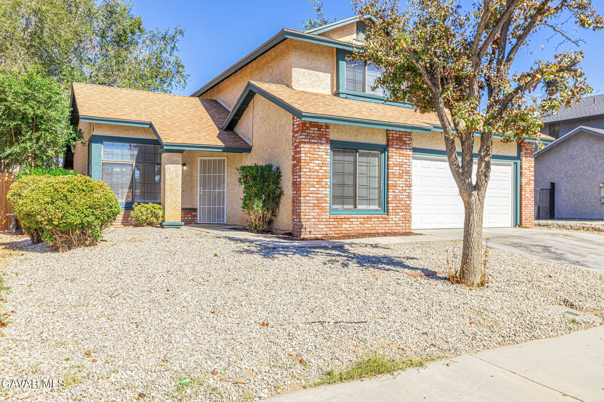 663 E Kettering Street, Lancaster, CA 93535 — photo 3