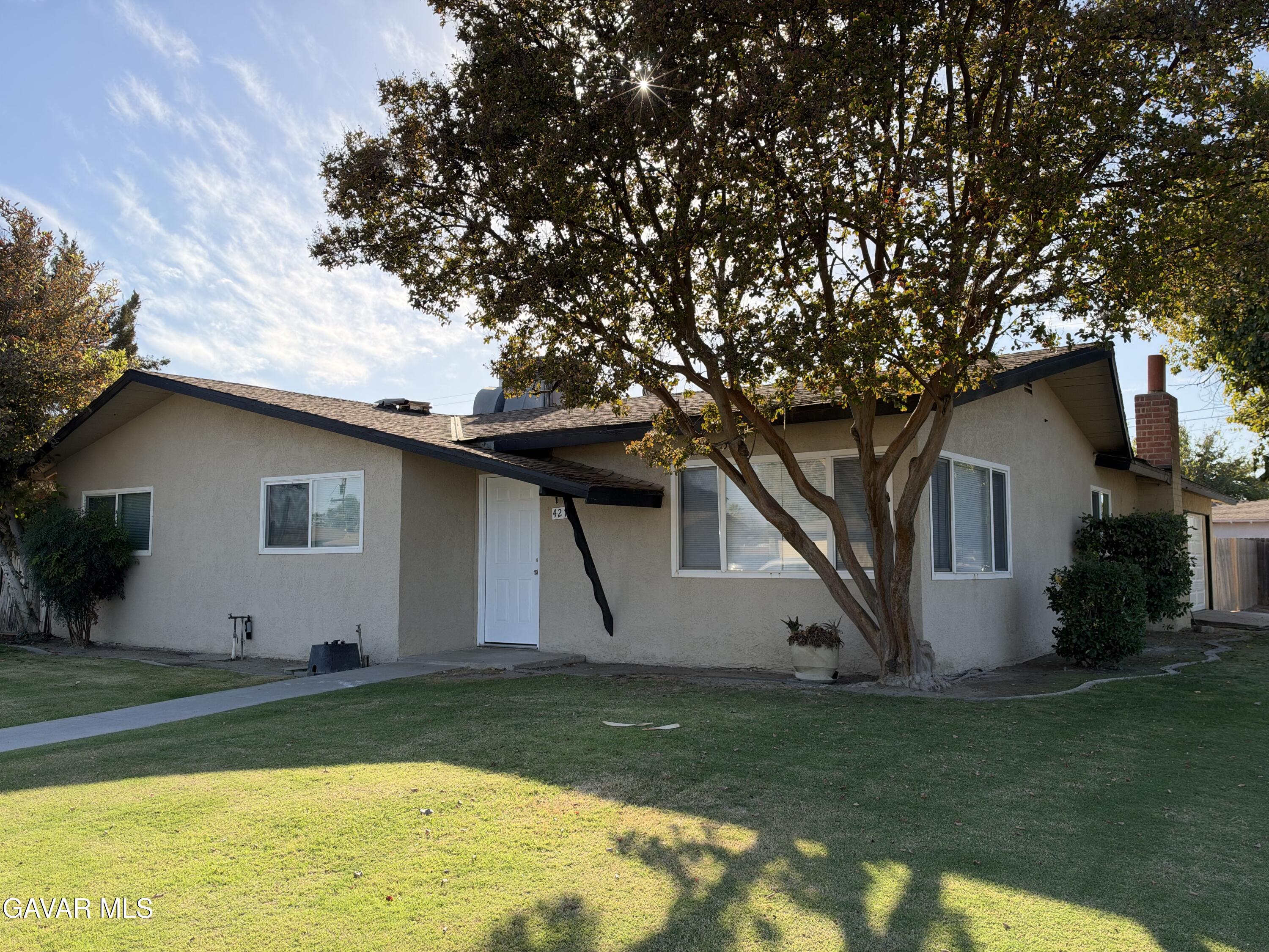 4213 Kenny Street — photo