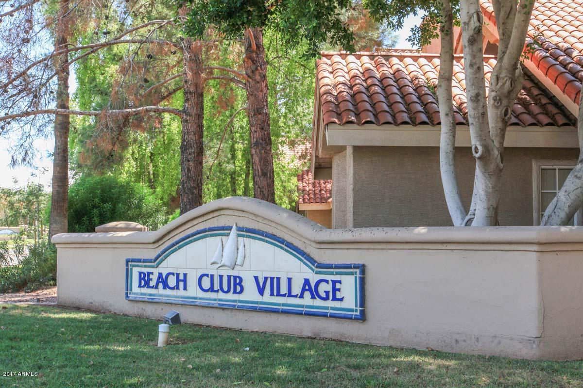 1633 E Lakeside Drive 129 — photo