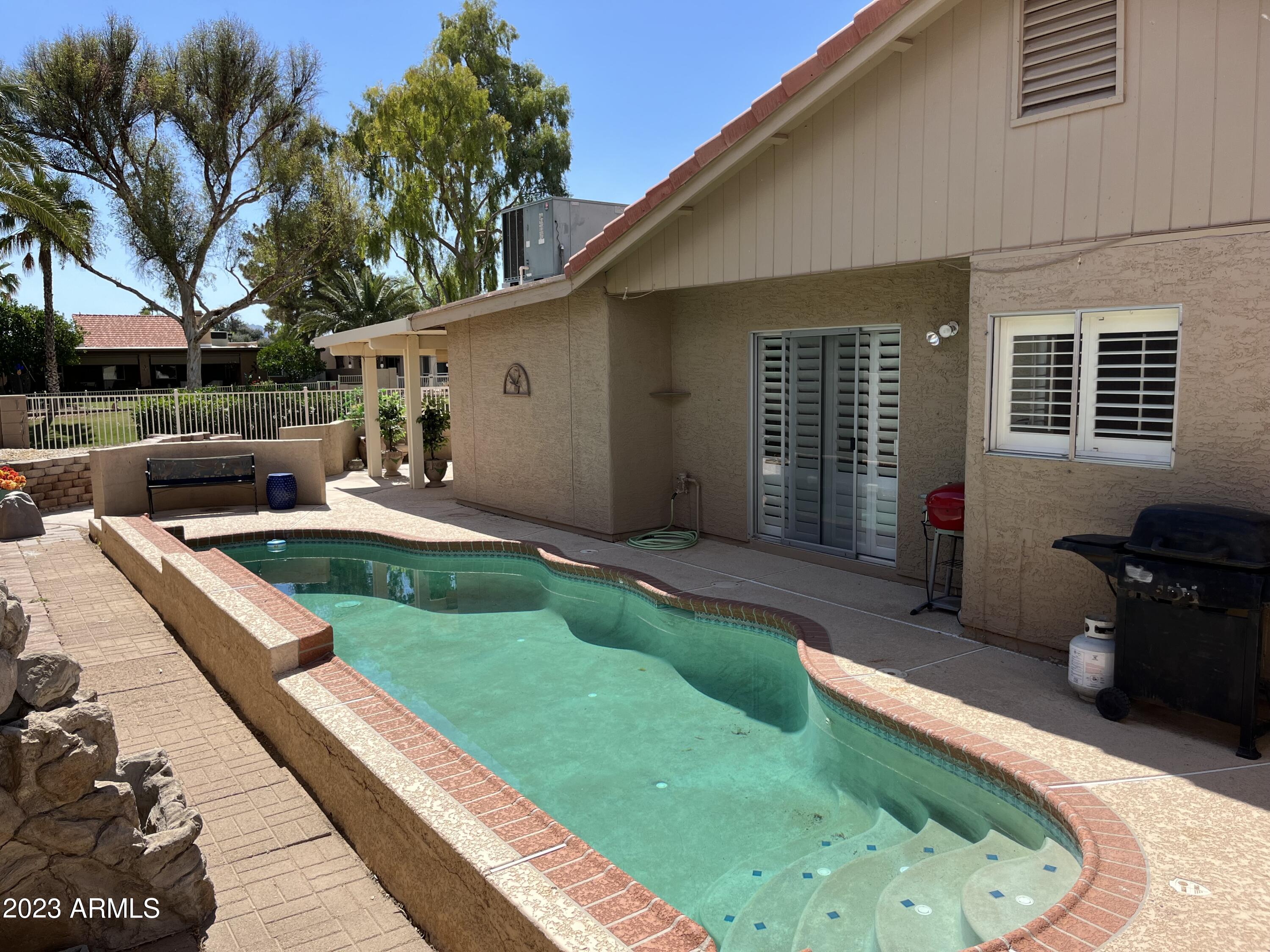 26625 S Lakemont Drive — photo