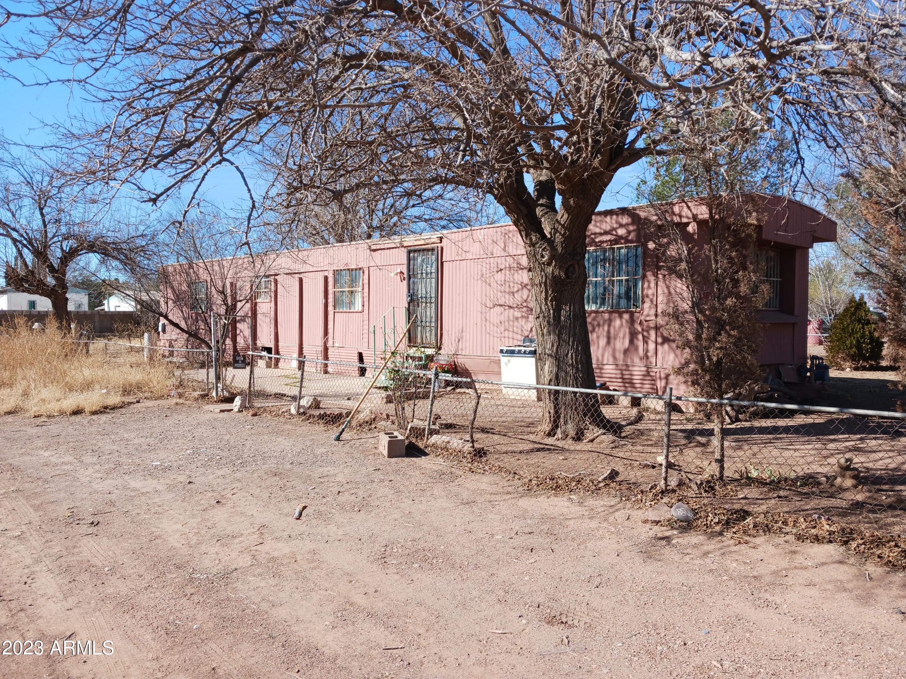 2509 E Carnation Street — photo