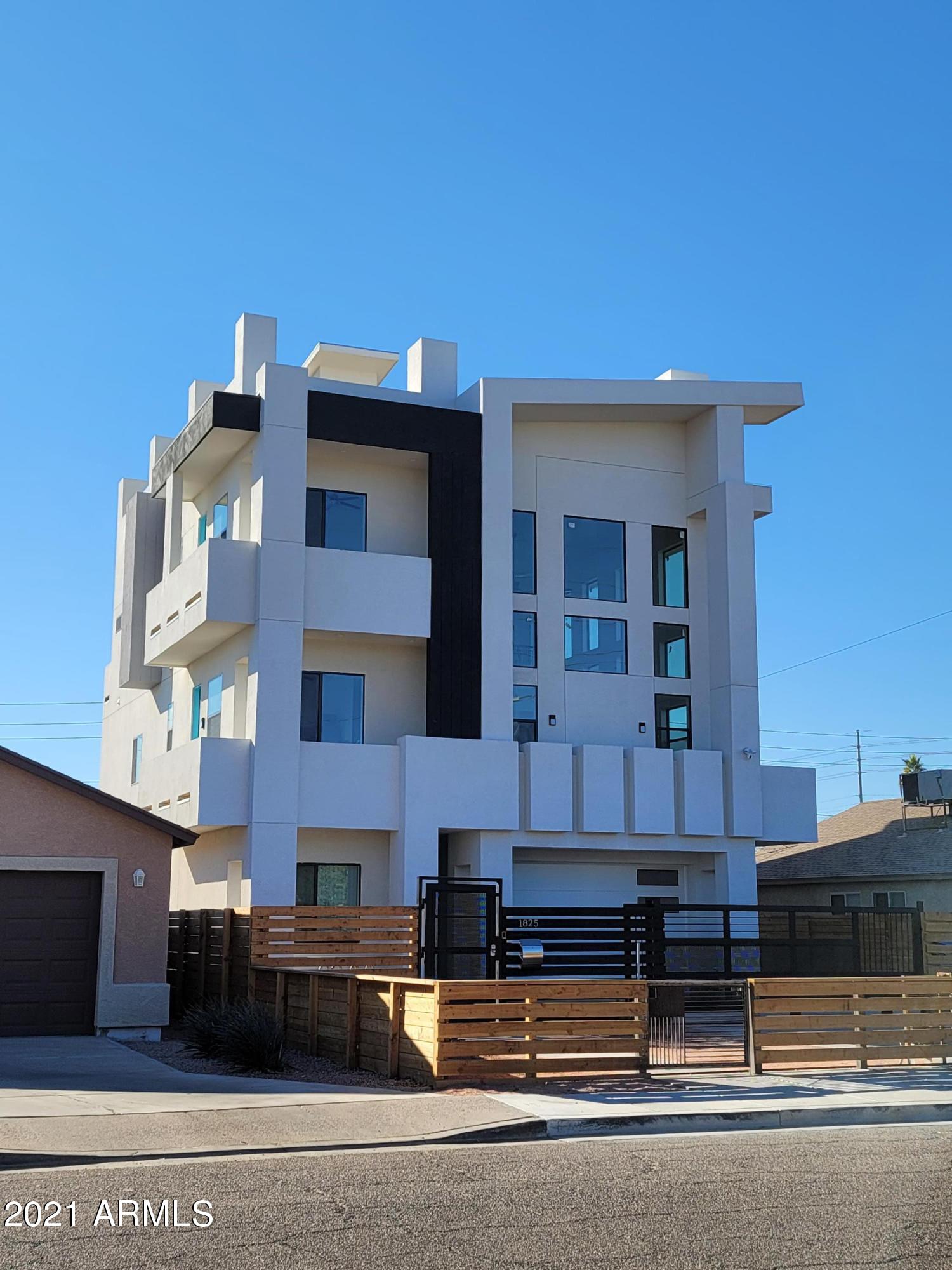 1825 E Adams Street — photo