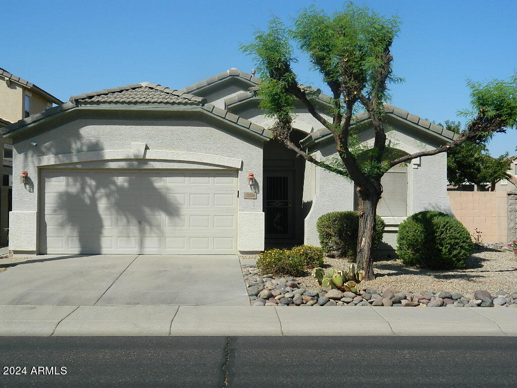 17210 W Elm Street — photo