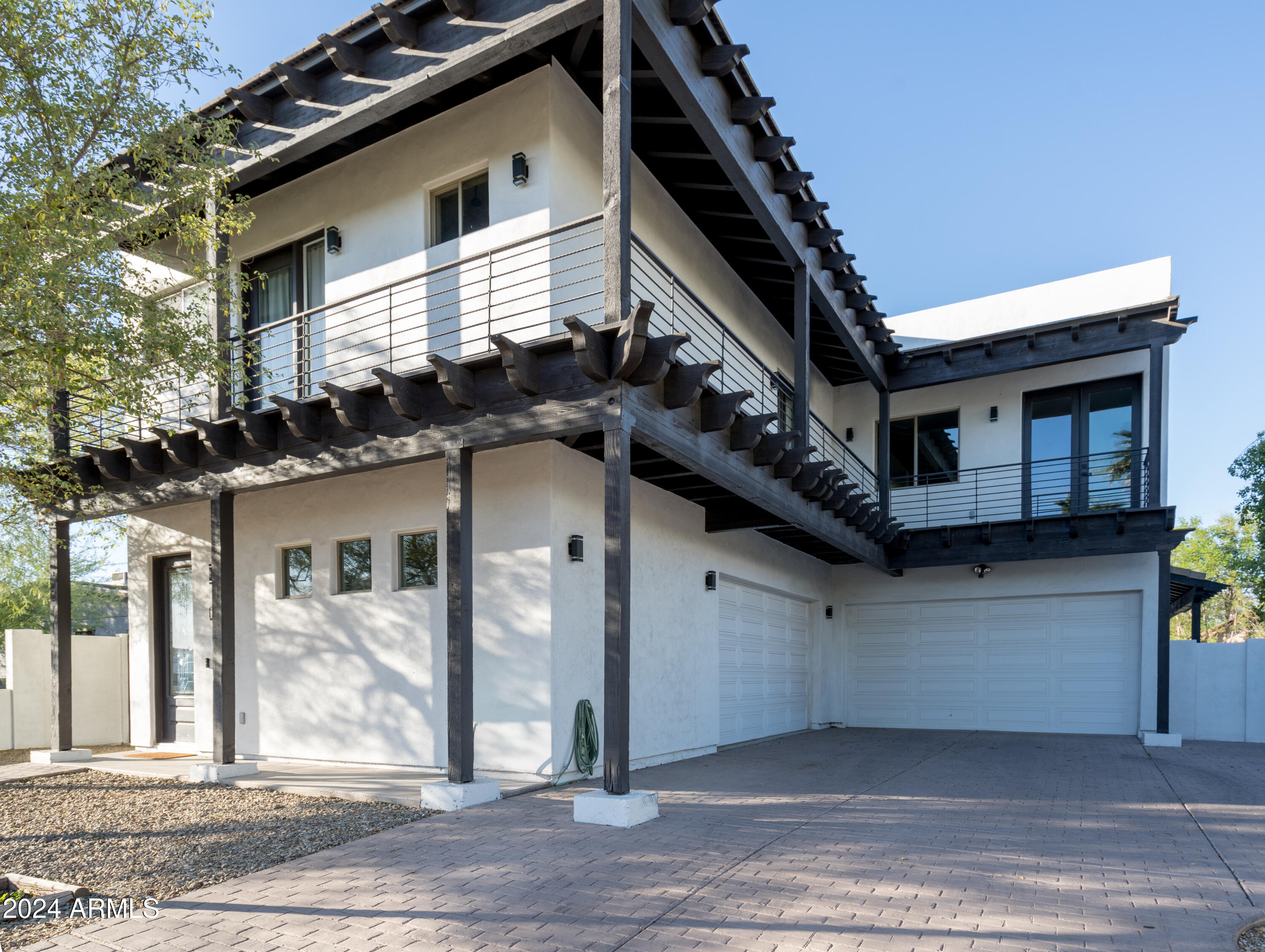 1004 E Tempe Drive — photo
