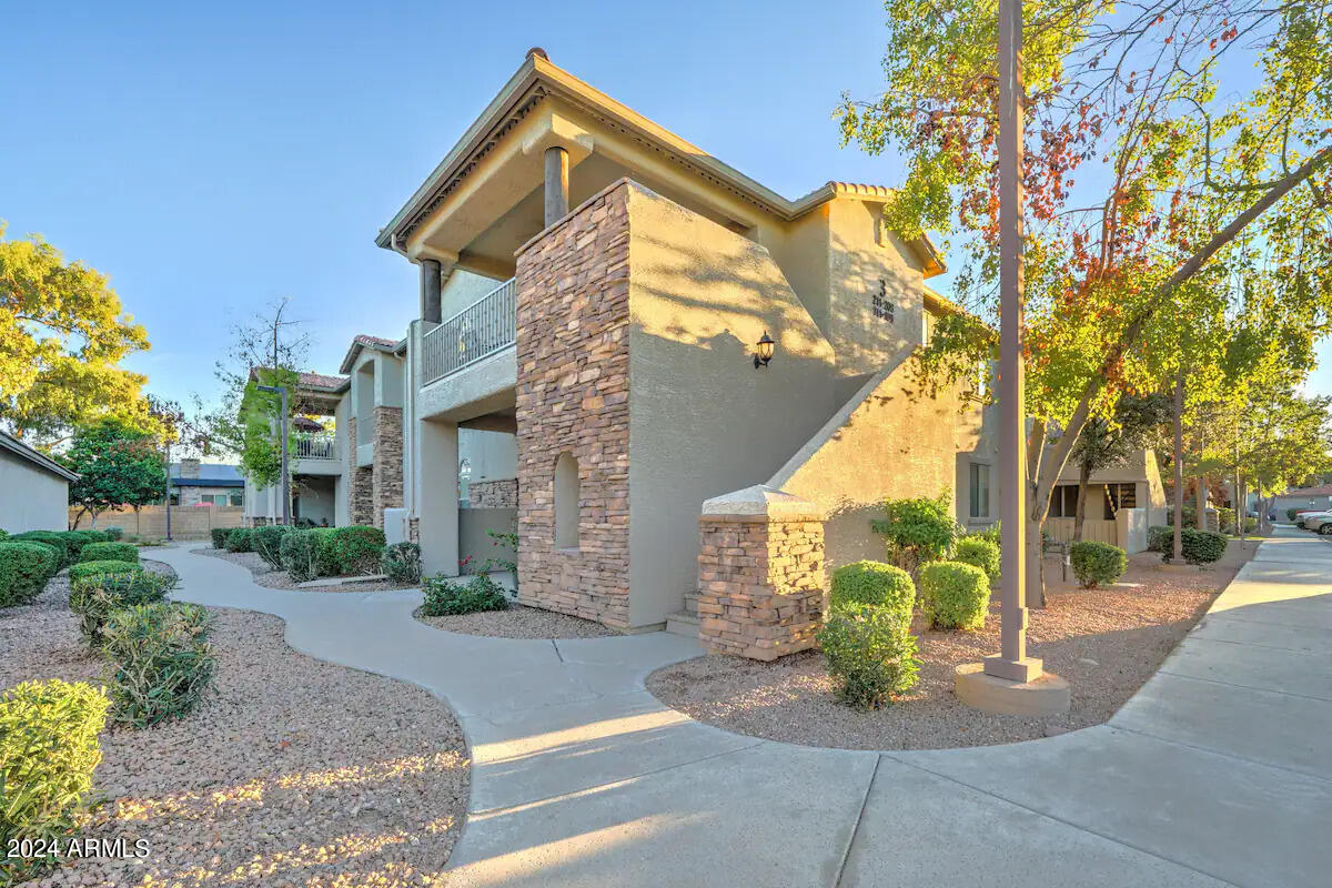 2155 N Grace Boulevard 210 — photo