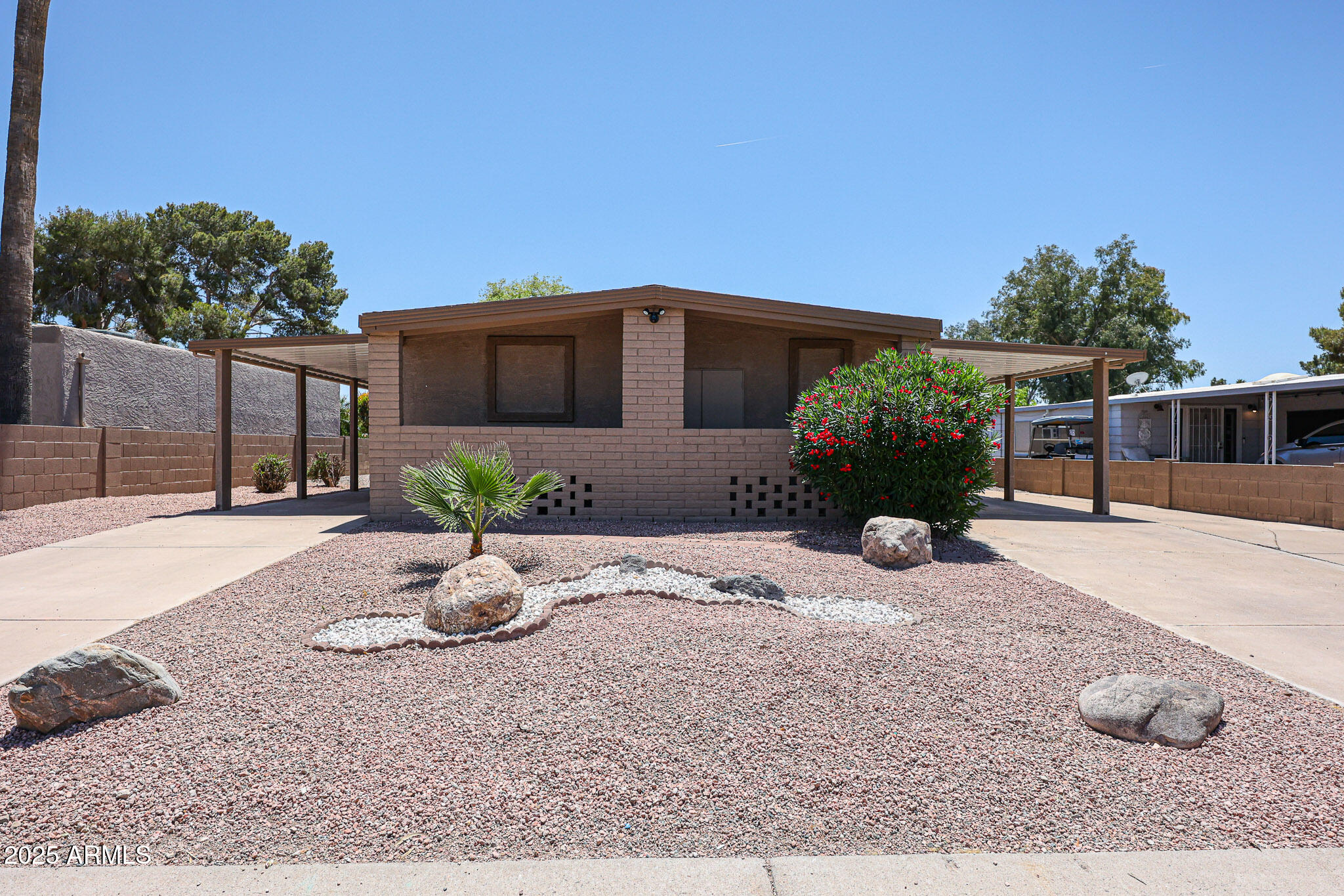 9107 E Fairway Boulevard — photo