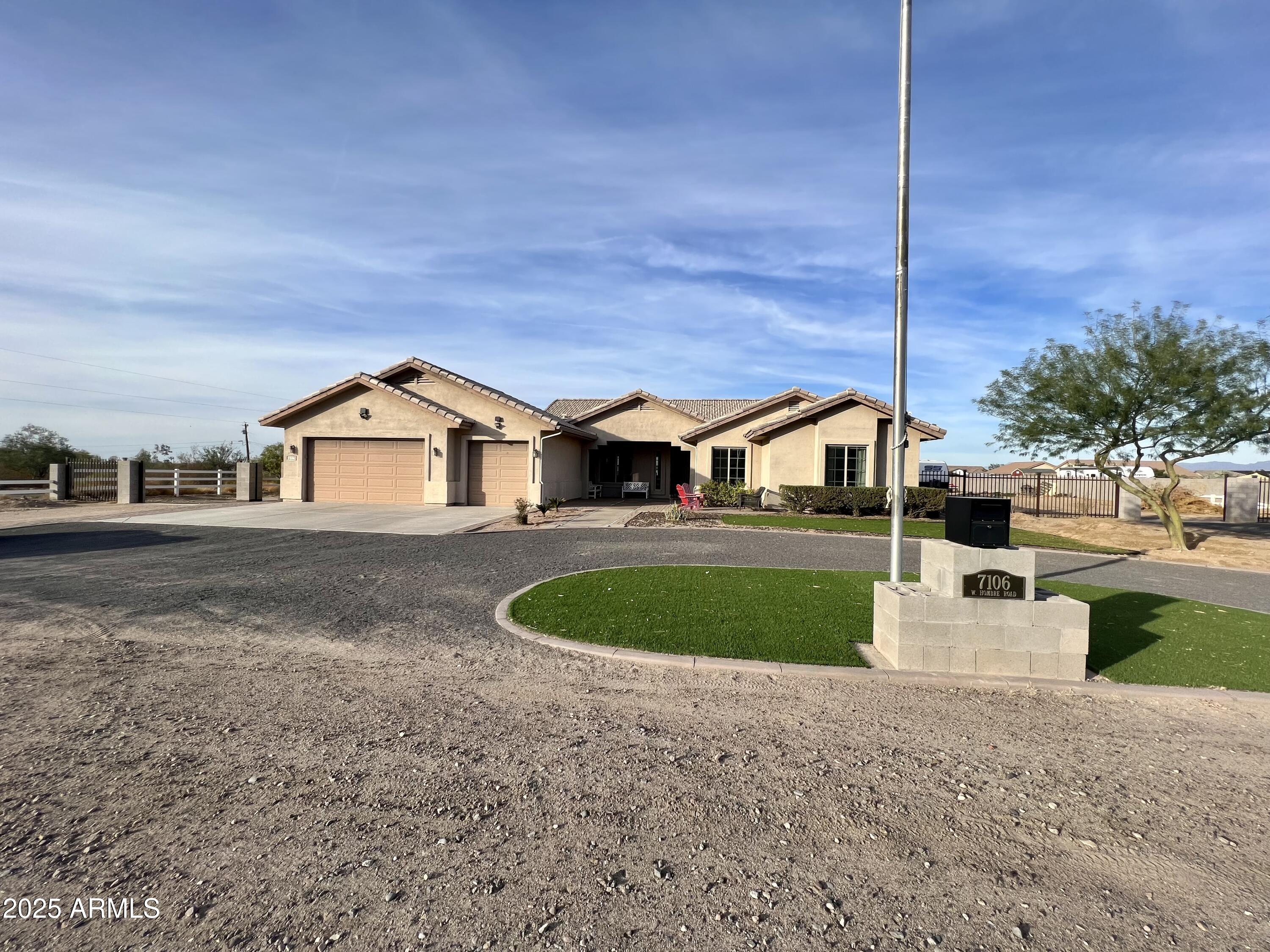 7106 W Hombre Road — photo