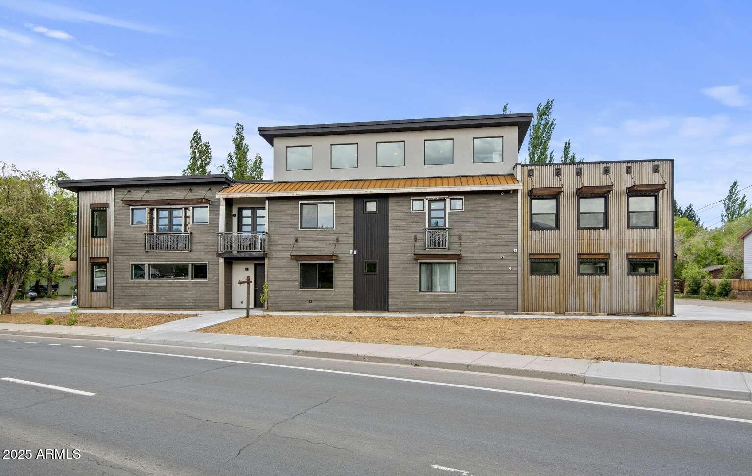 301 S O Leary Street — photo