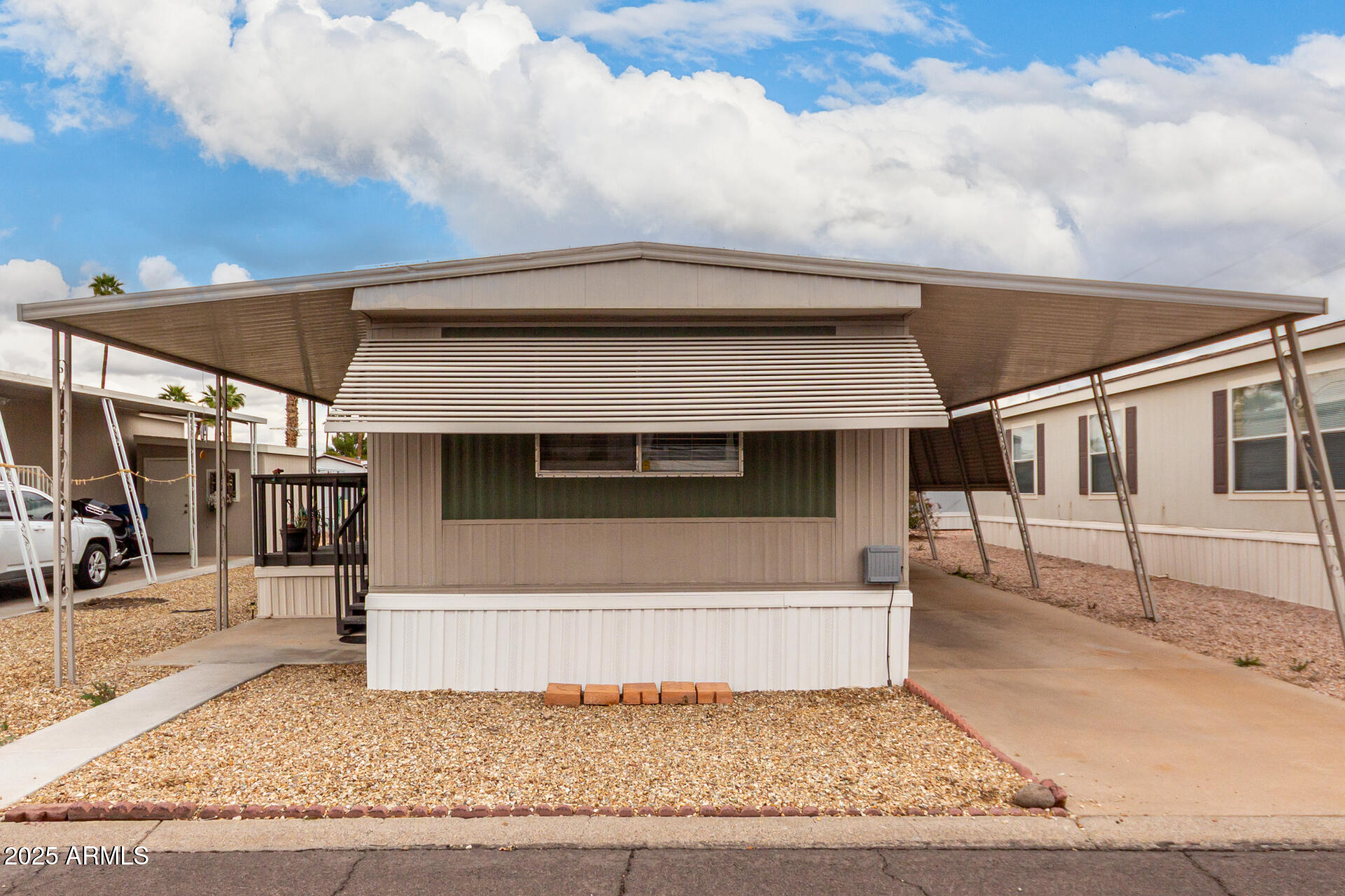 2650 W Union Hills Drive 350 — photo