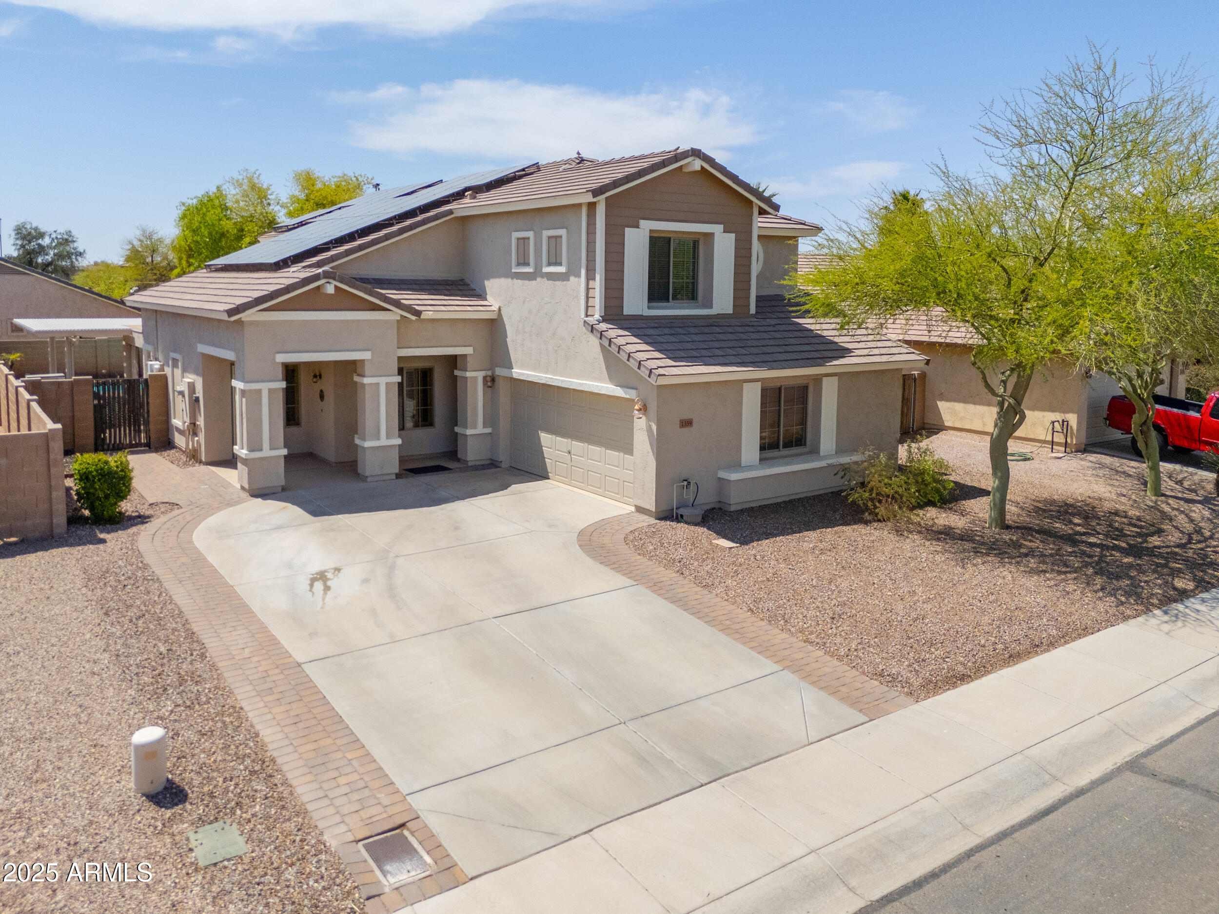 1359 E Laurel Place — photo