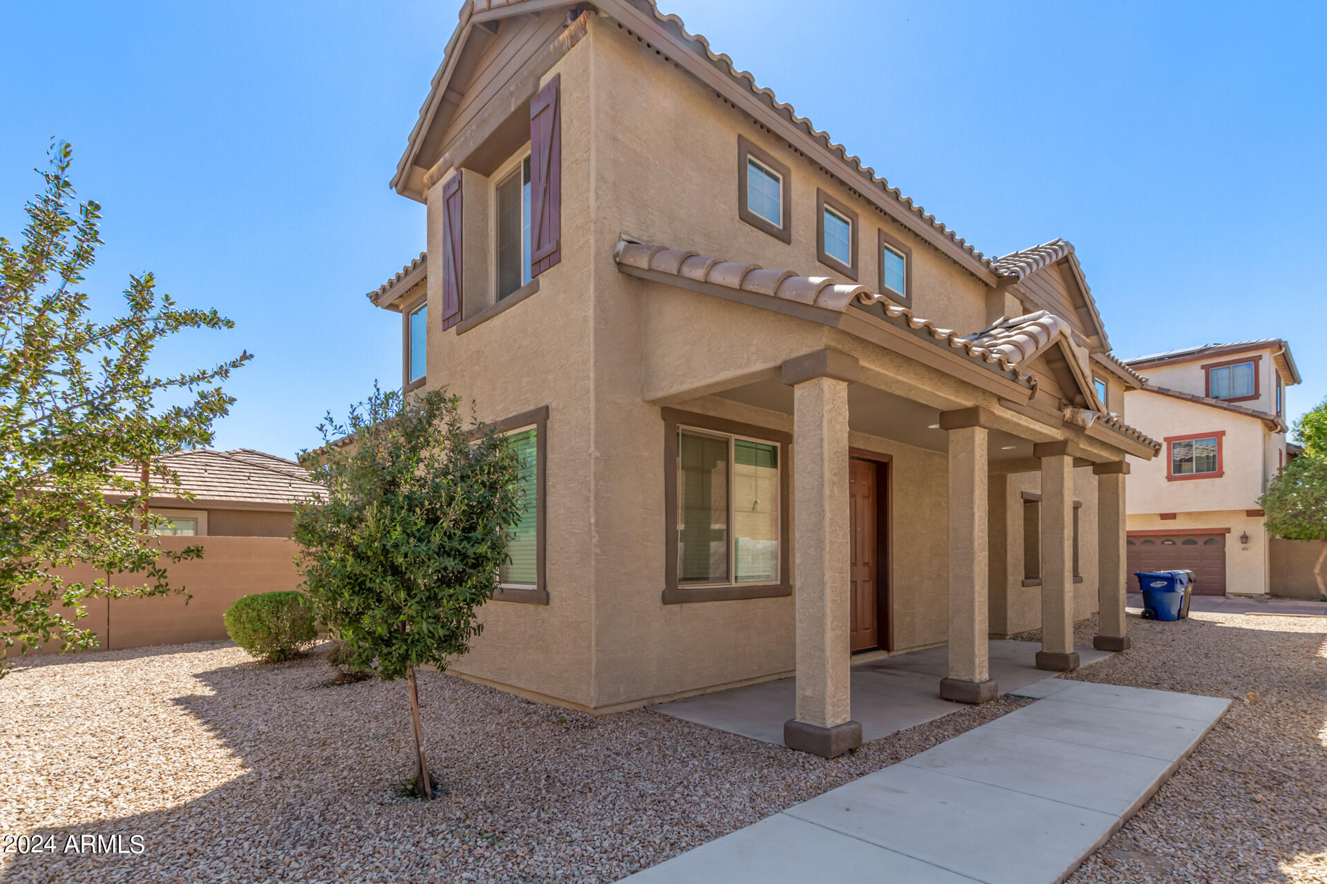 823 E Agua Fria Lane — photo