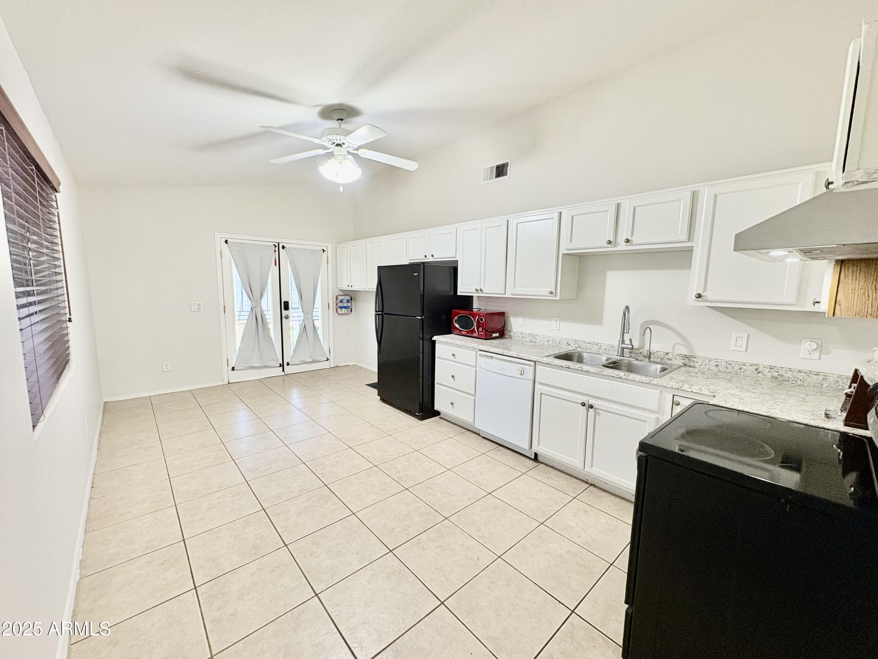 730 W Ocotillo Street — photo