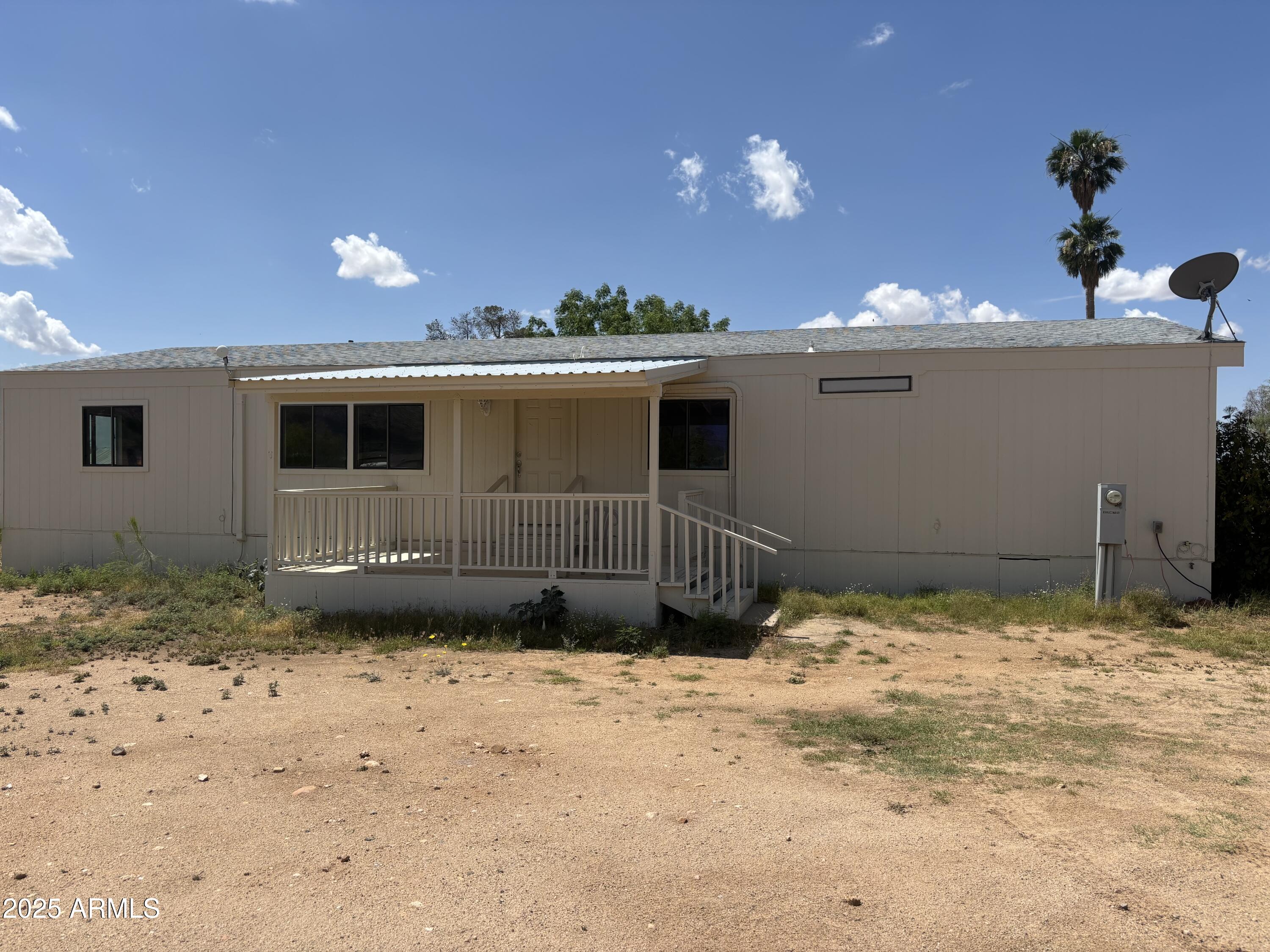 22875 W Cactus Wren Lane — photo
