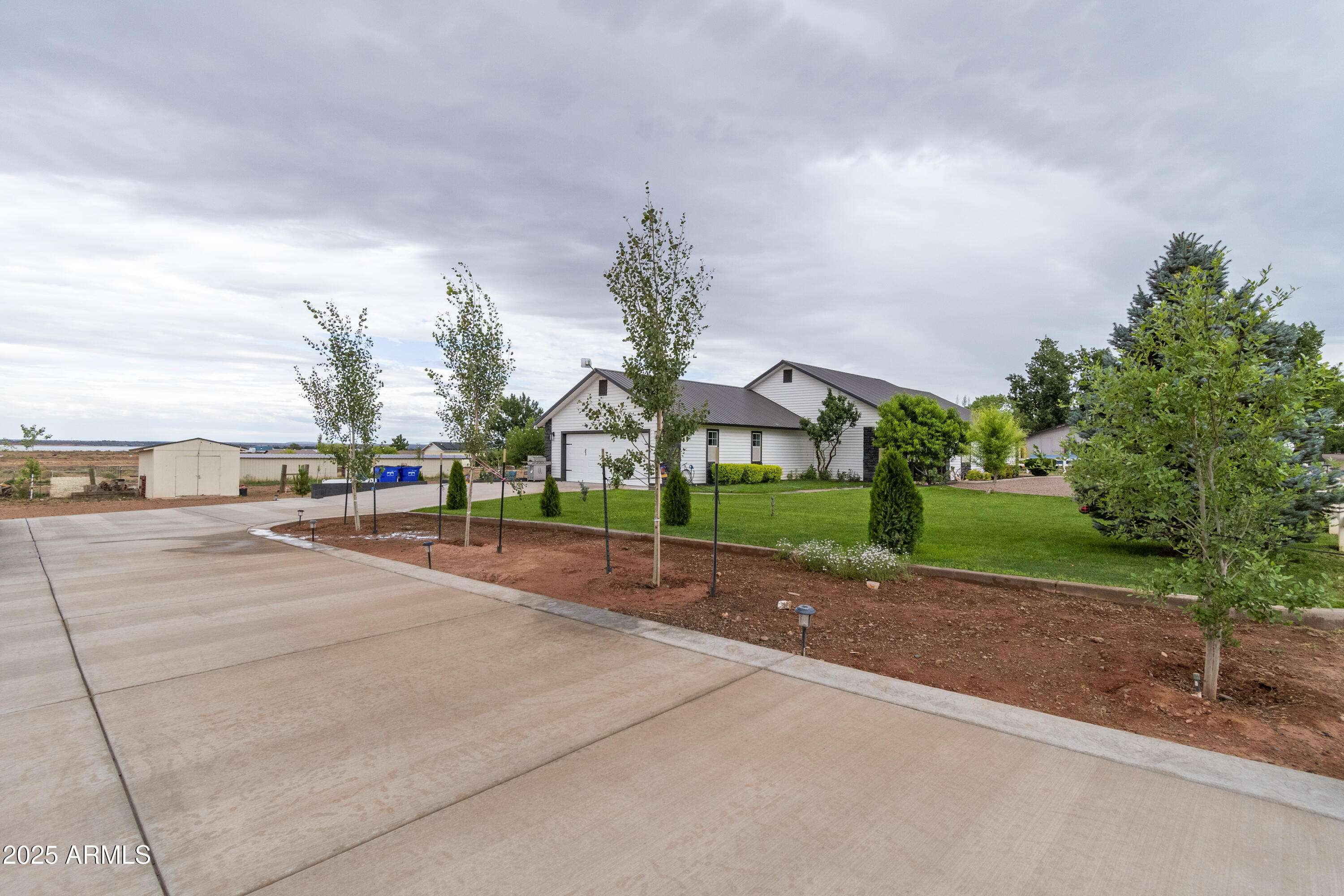 775 N Apple Blossom Lane — photo