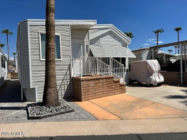 1444 S Zuni Drive — photo