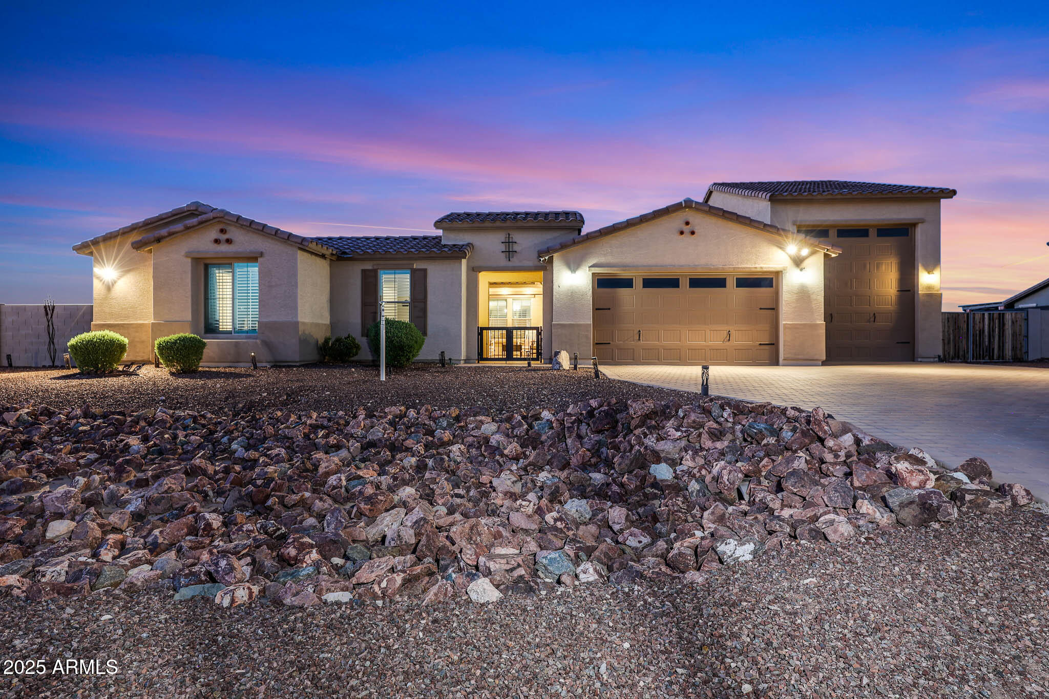 13532 W Sierra Vista Drive — photo