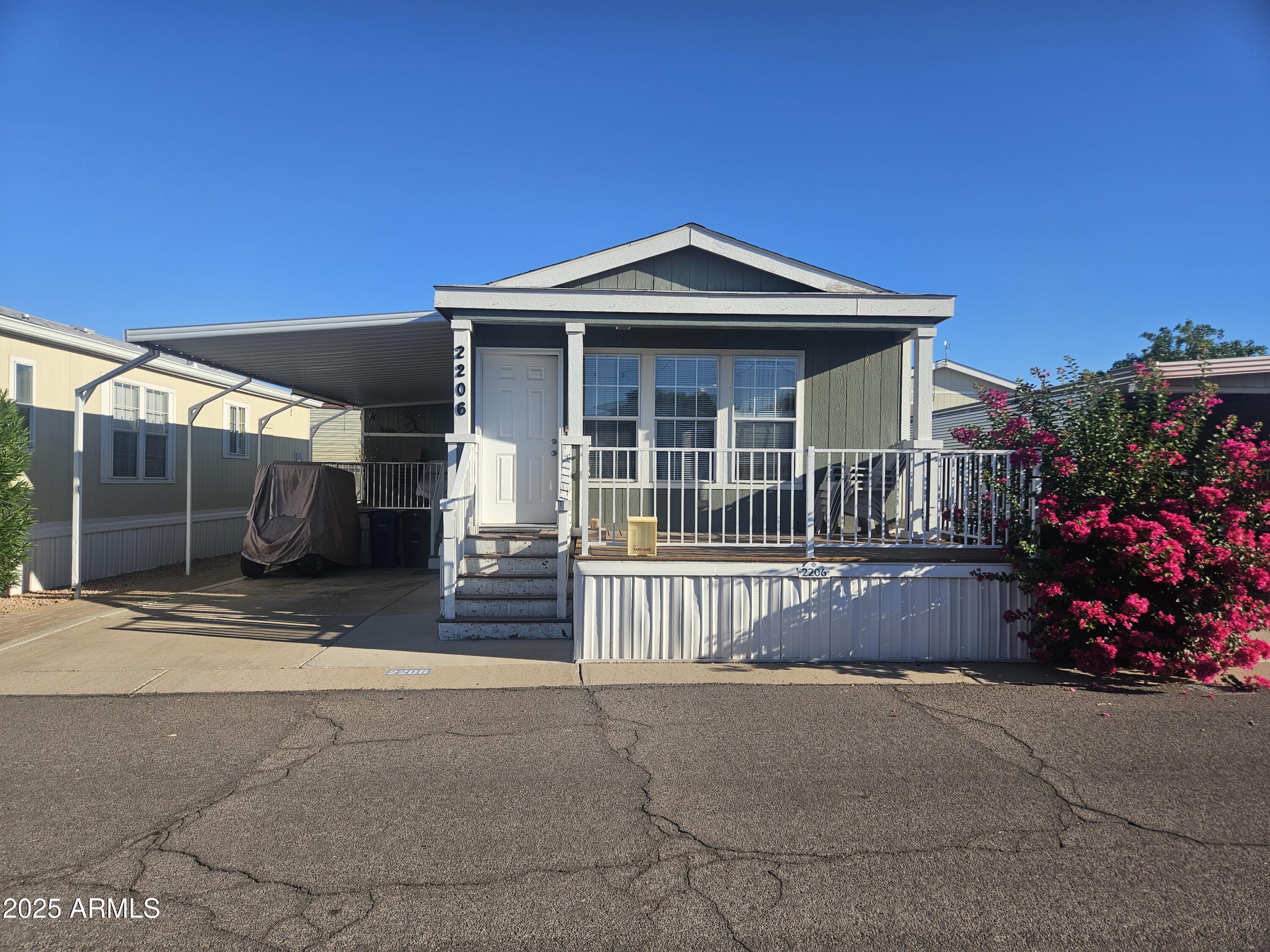 8700 E University Drive 2206 — photo