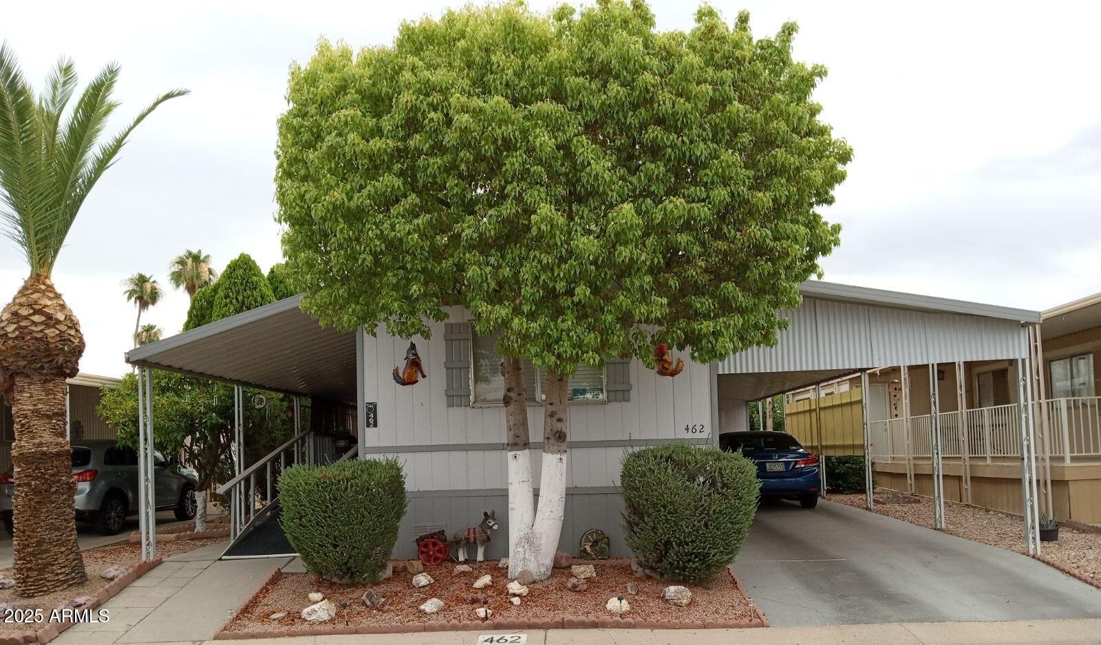 4065 E University Drive 462 — photo