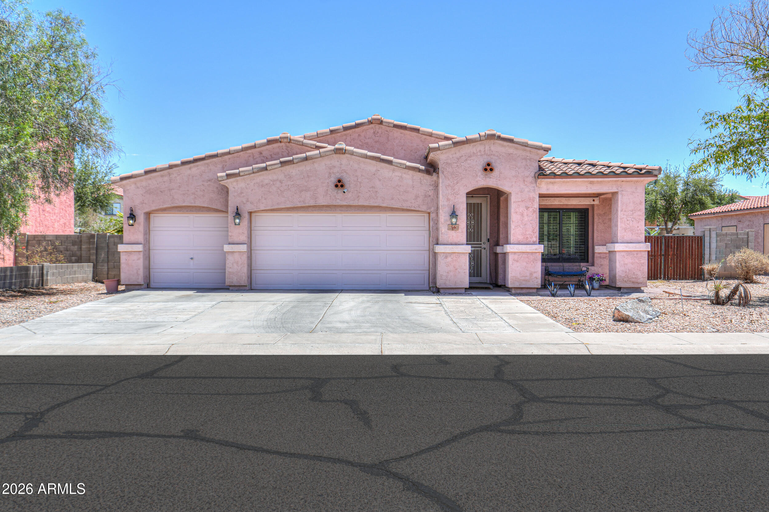 56 N Southfork Drive — photo