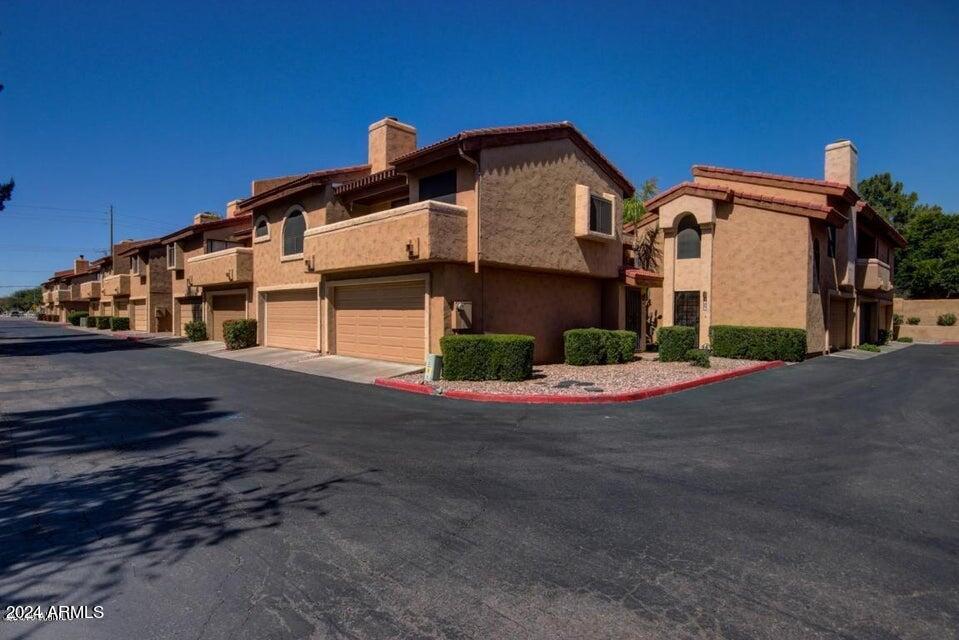 5640 E Bell Road 1031 — photo