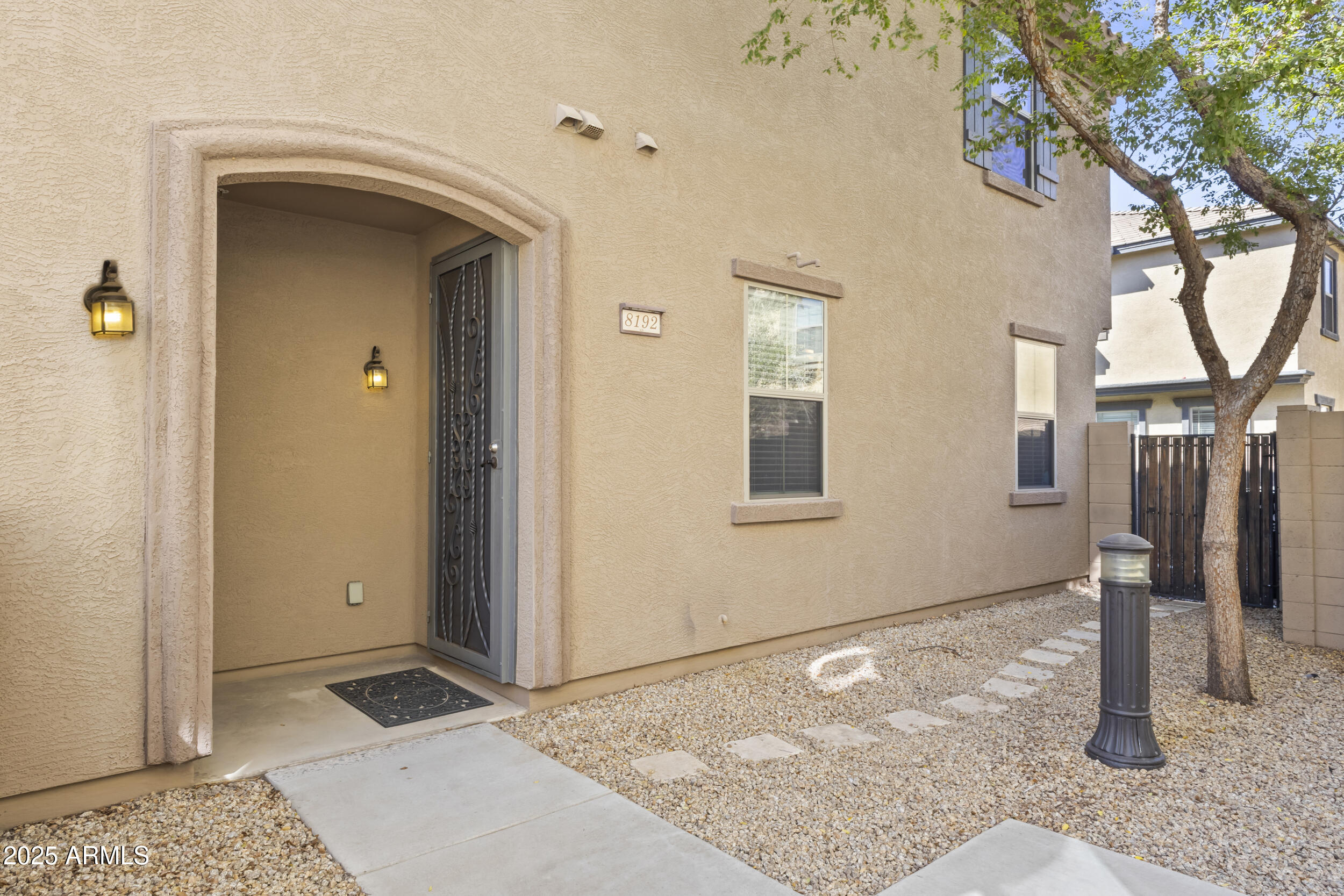 8192 W Lynwood Street — photo
