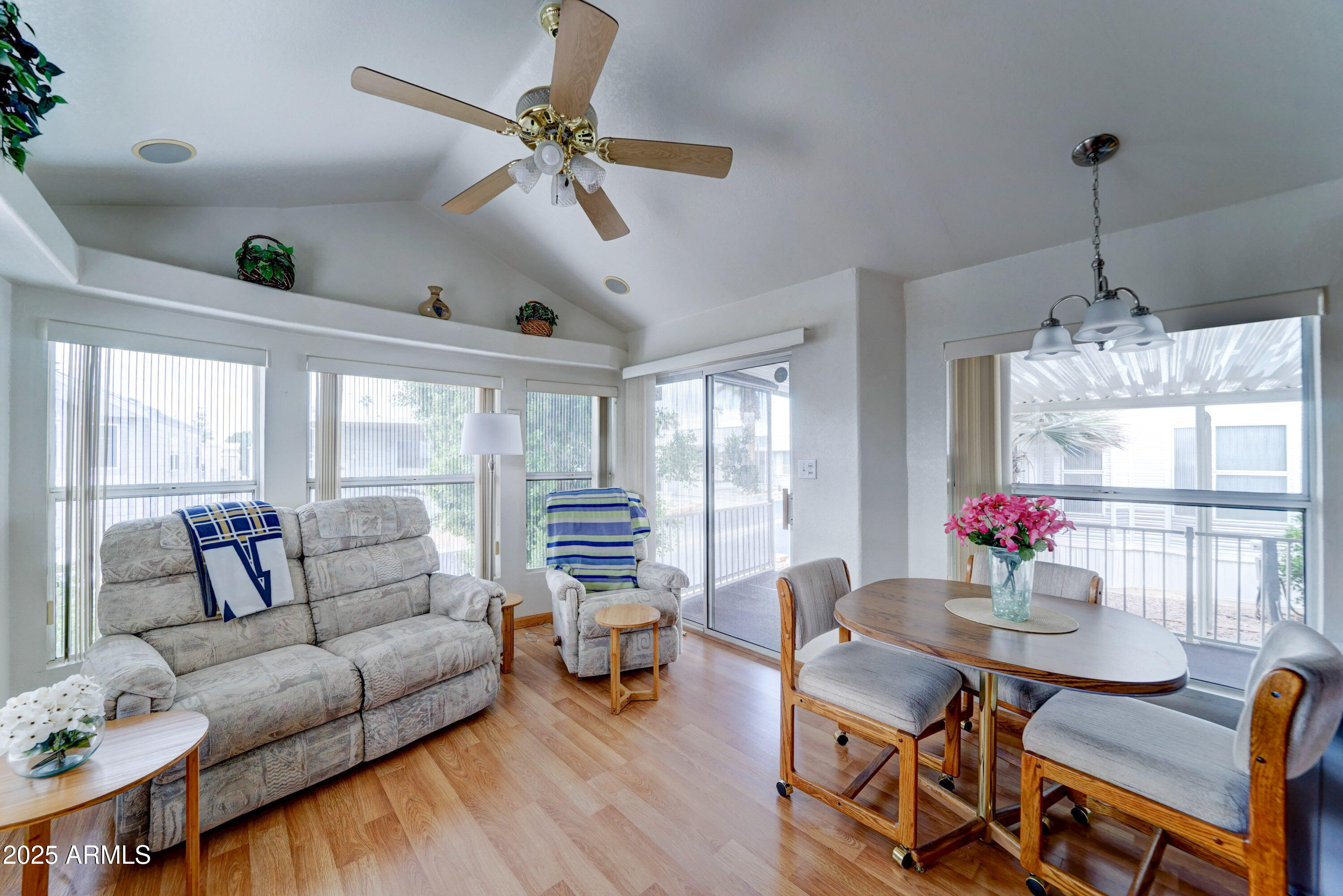 111 S Greenfield Road 552 — photo