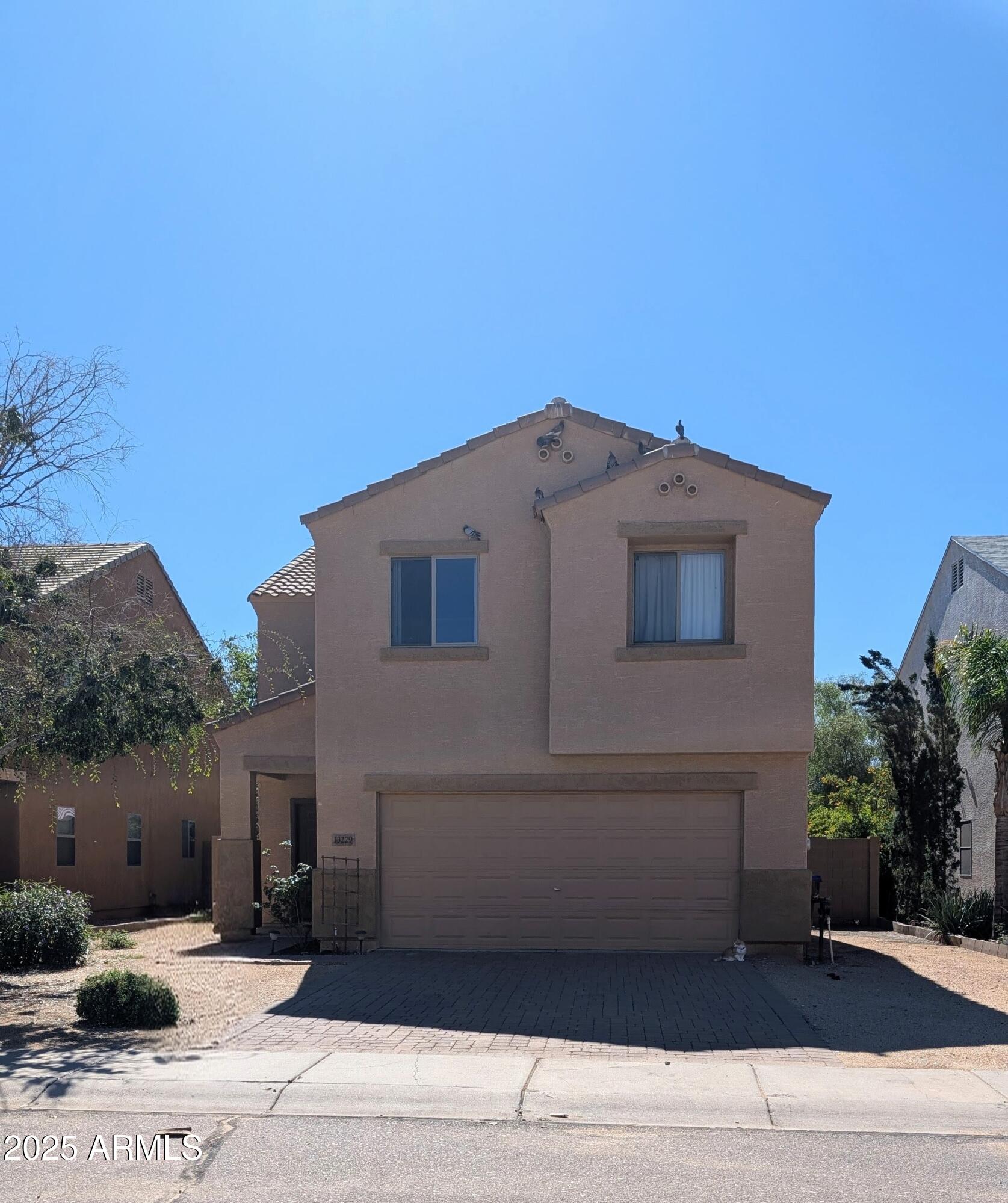 13229 E Primrose Lane E — photo