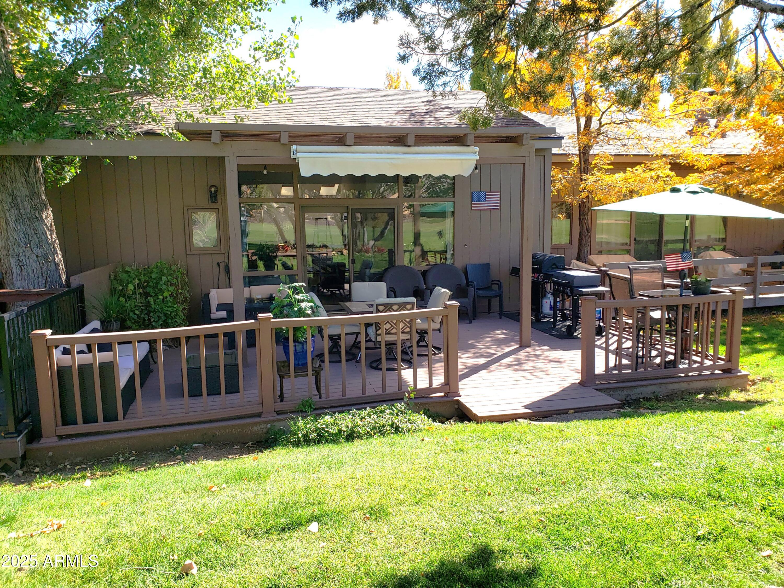 2753 N Fairview Drive — photo
