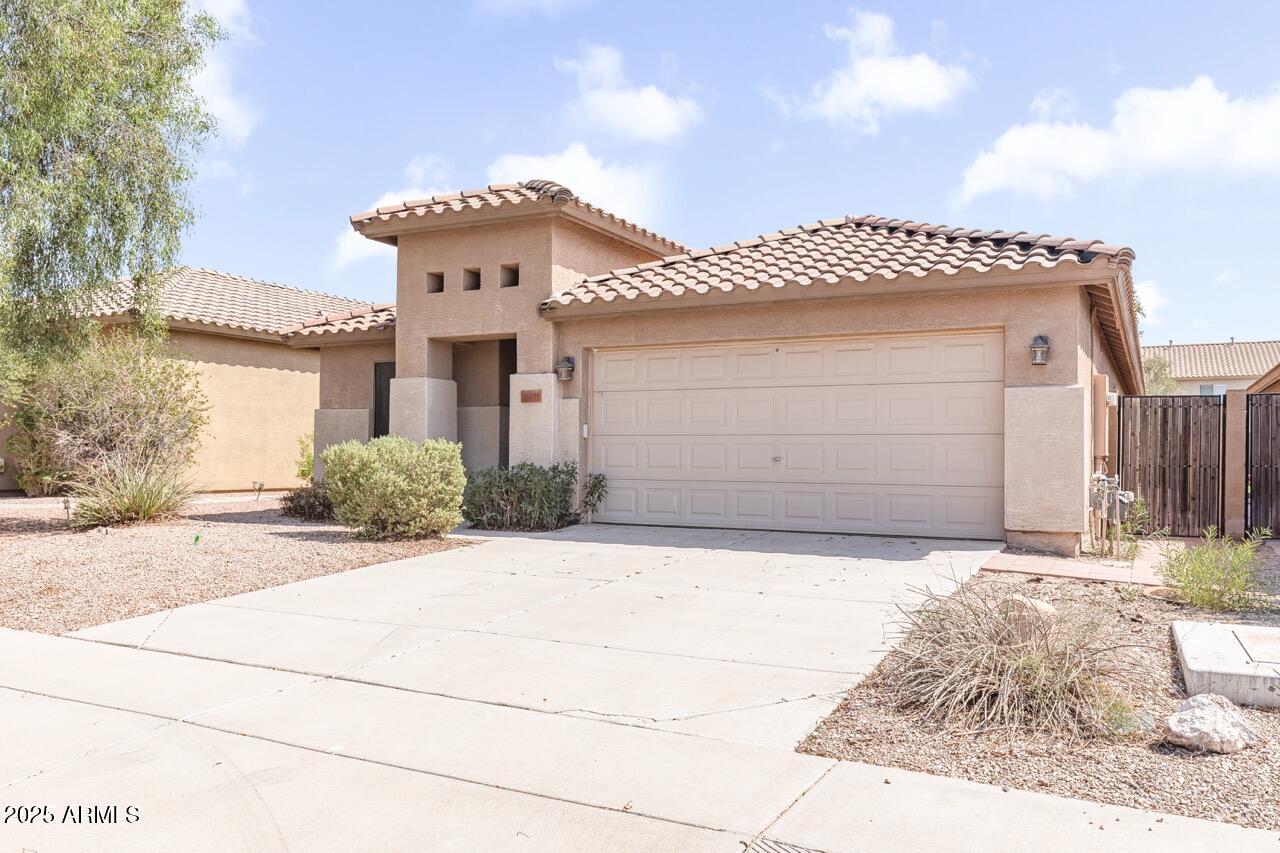 46137 W Starlight Drive — photo