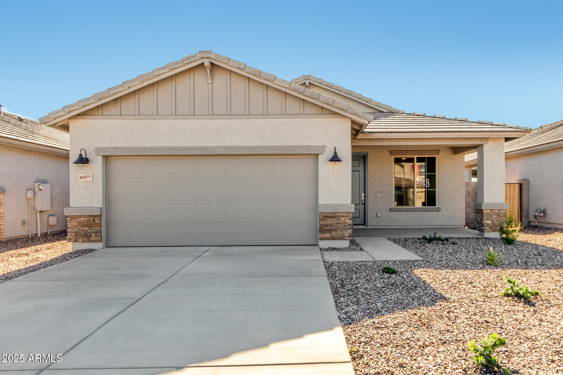 16977 W Spur Drive — photo