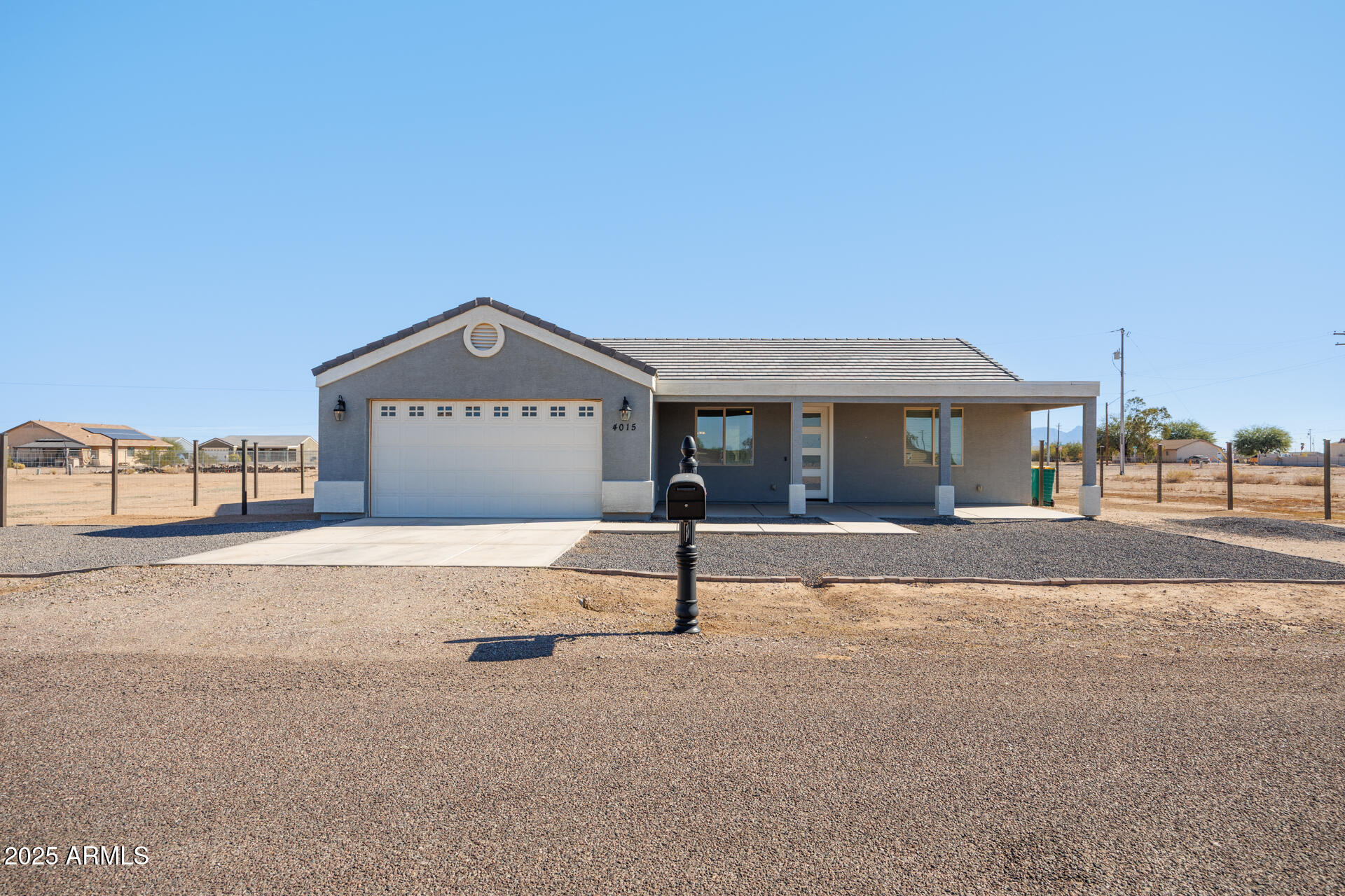 4015 N Kioha Drive — photo
