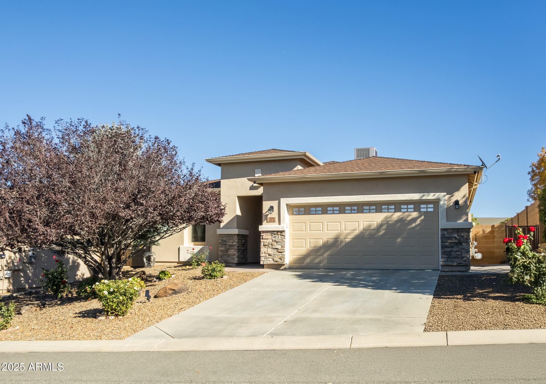 375 Armitage Way — photo