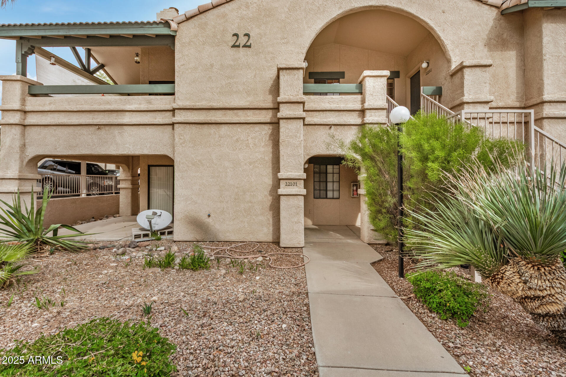 101 S Players Club Drive 22201 — photo