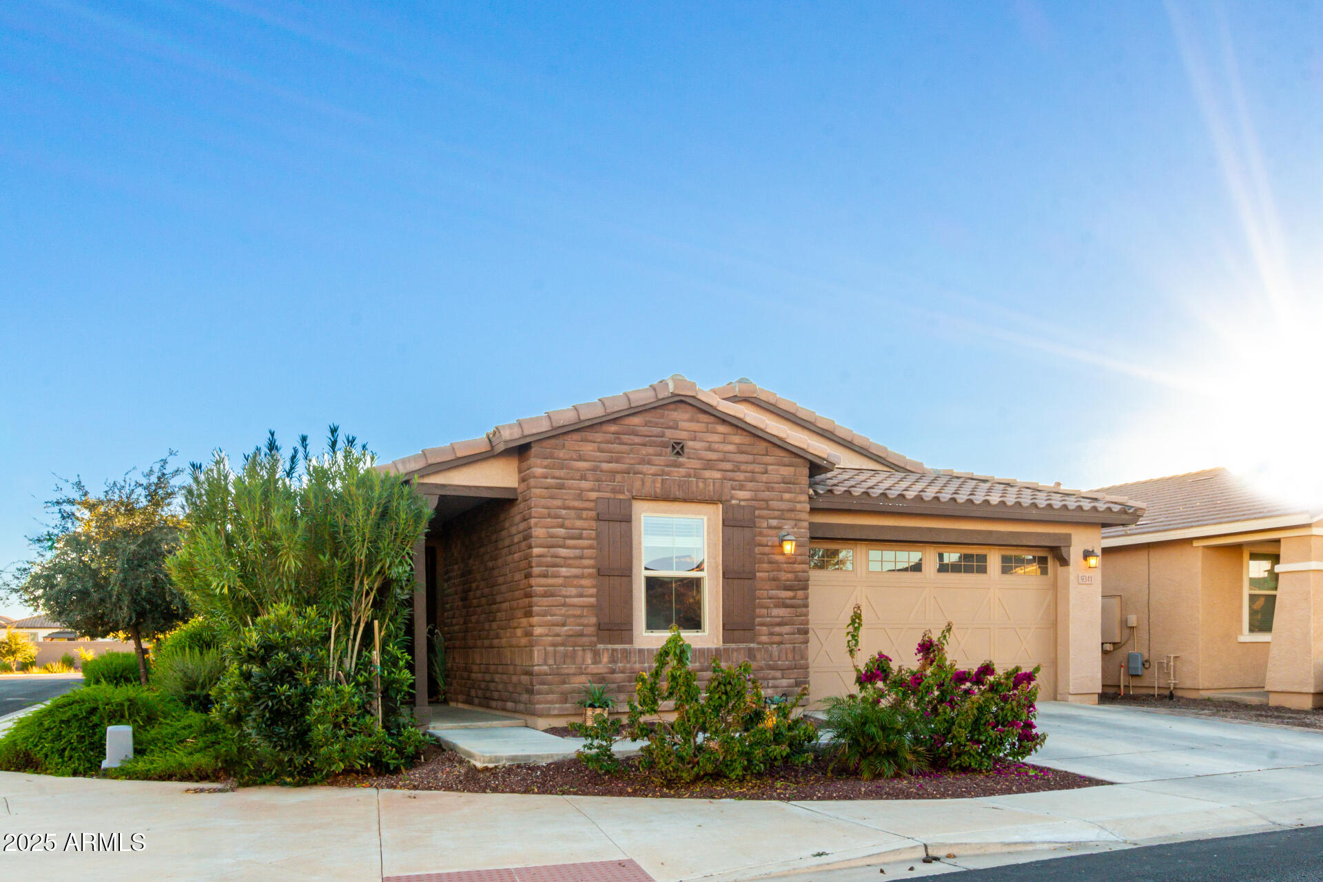 9341 W Willow Bend Lane — photo