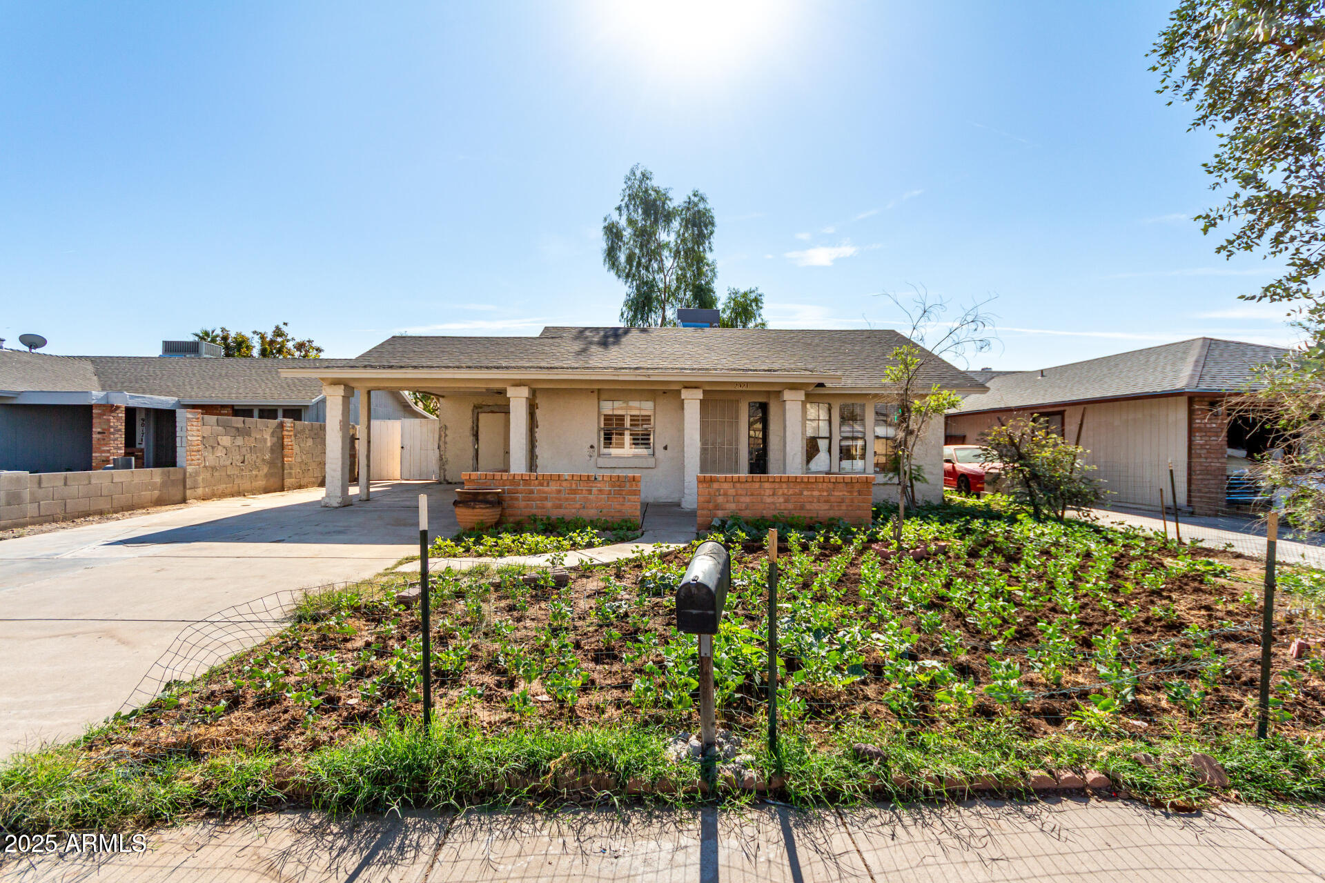 9021 W Mulberry Drive — photo
