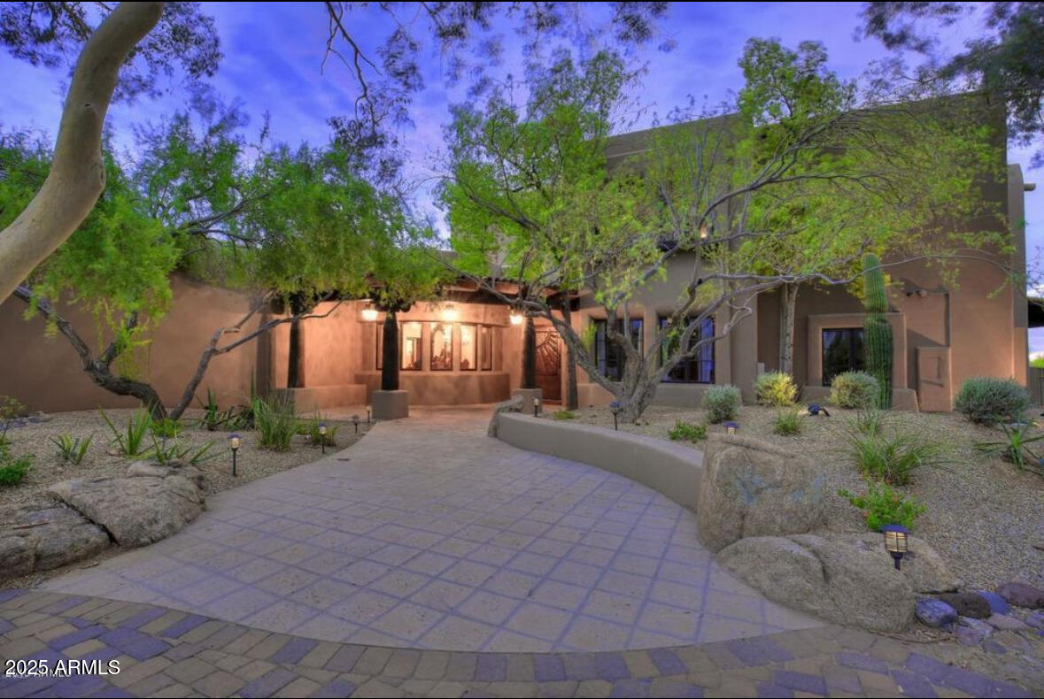 10015 E Adele Court — photo