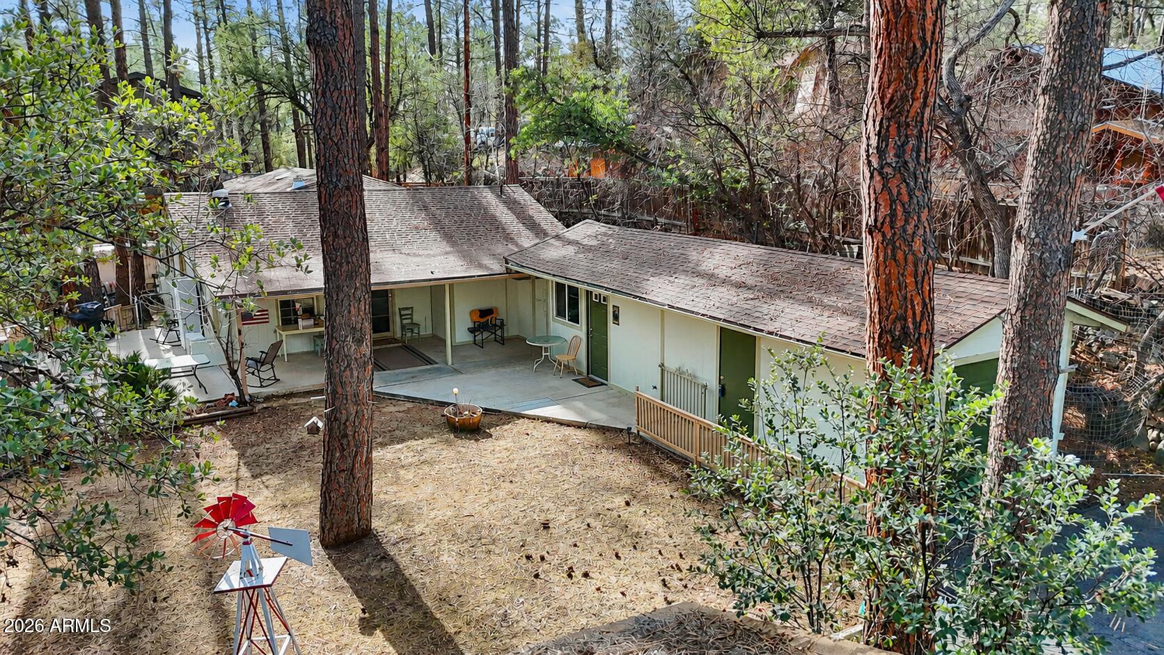 1347 W Quartz Road W — photo
