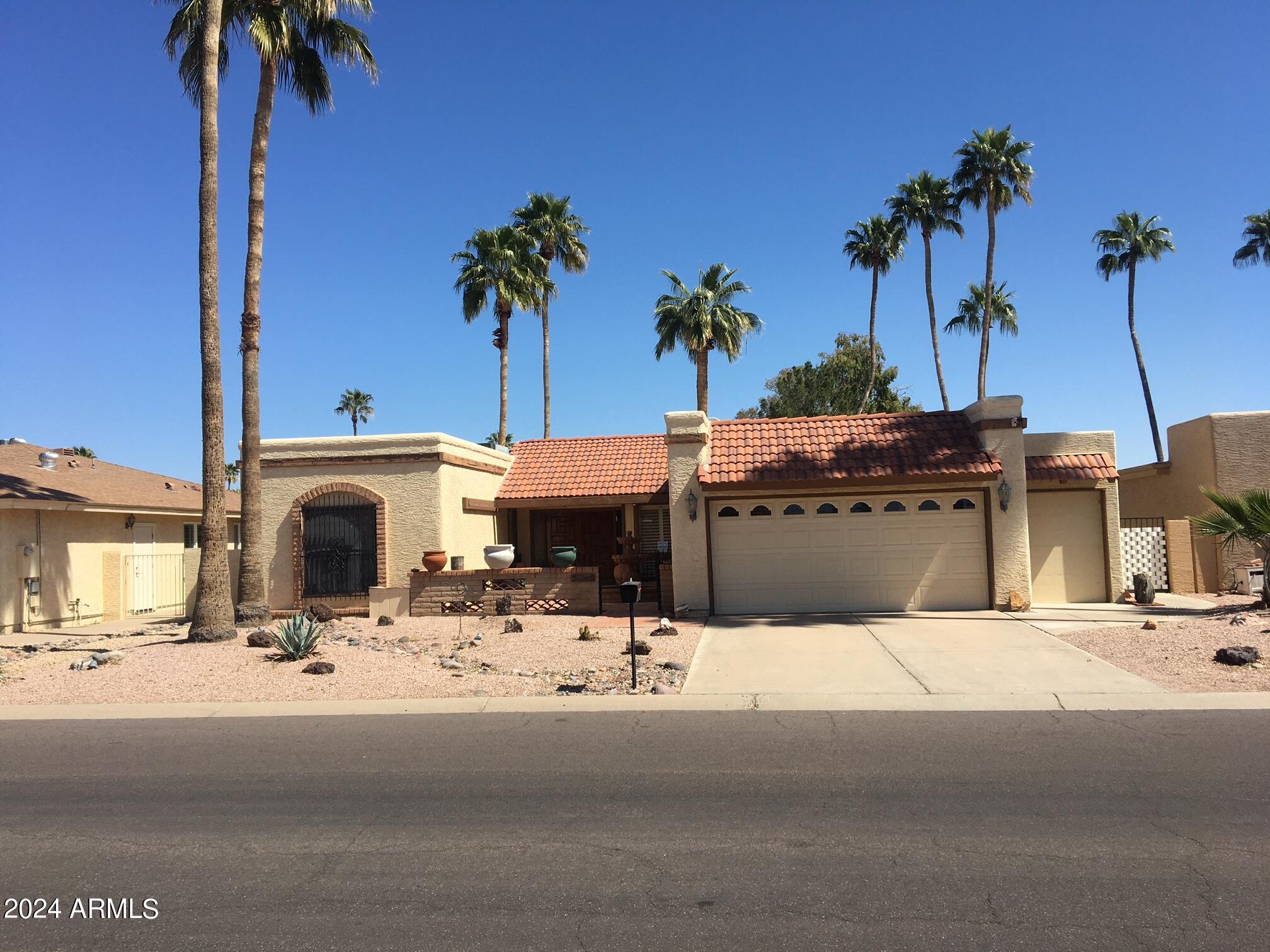 26005 S Howard Drive — photo