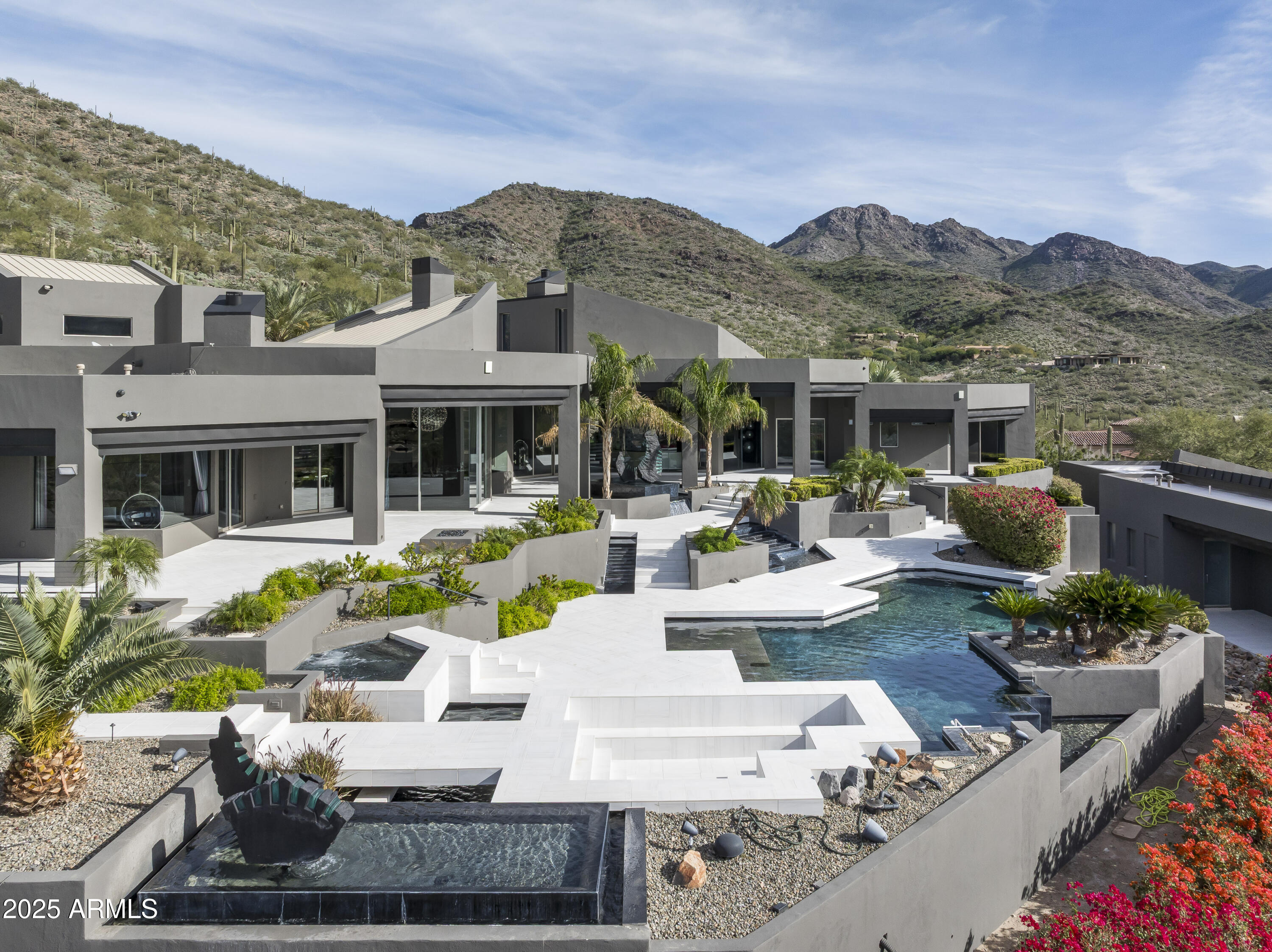 10324 E Calle de Las Brisas — photo
